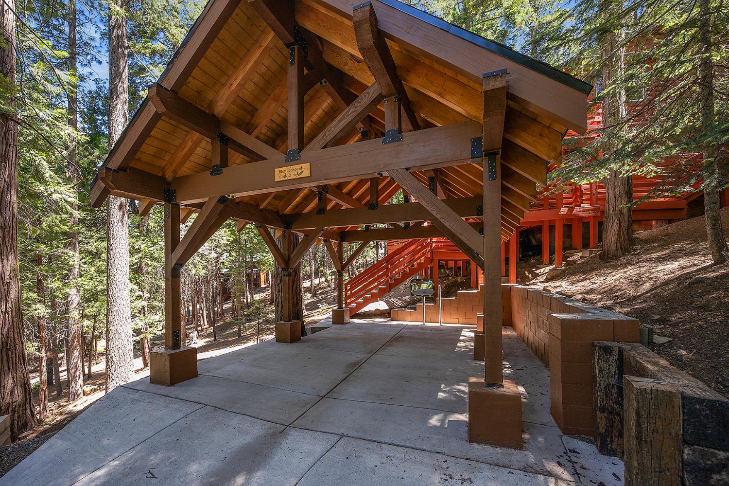 4110 Ottawa Drive