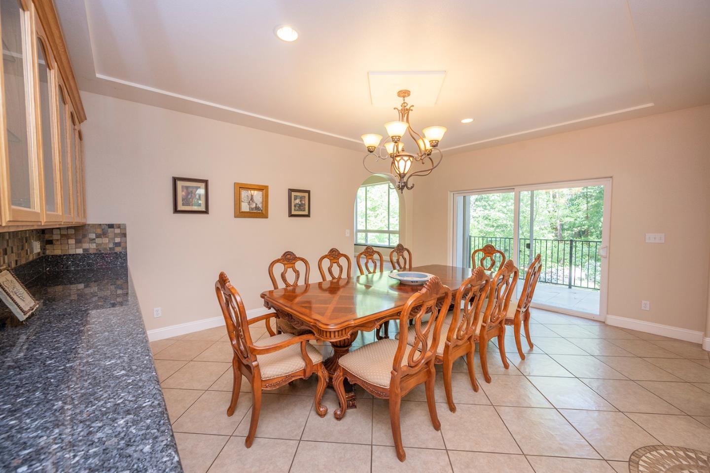 2271 Murphys DR