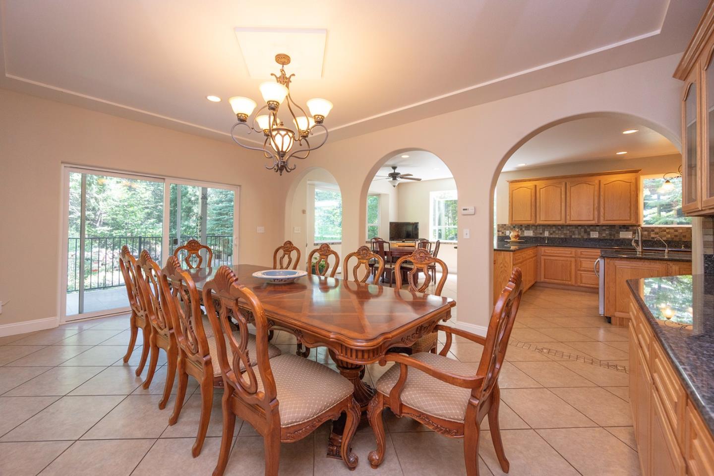 2271 Murphys DR