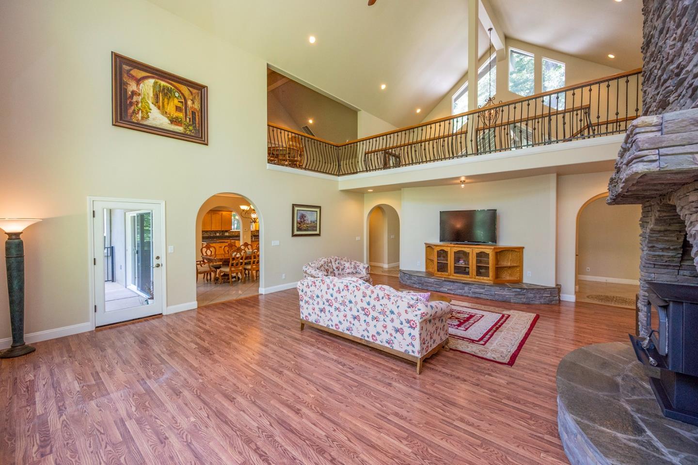 2271 Murphys DR