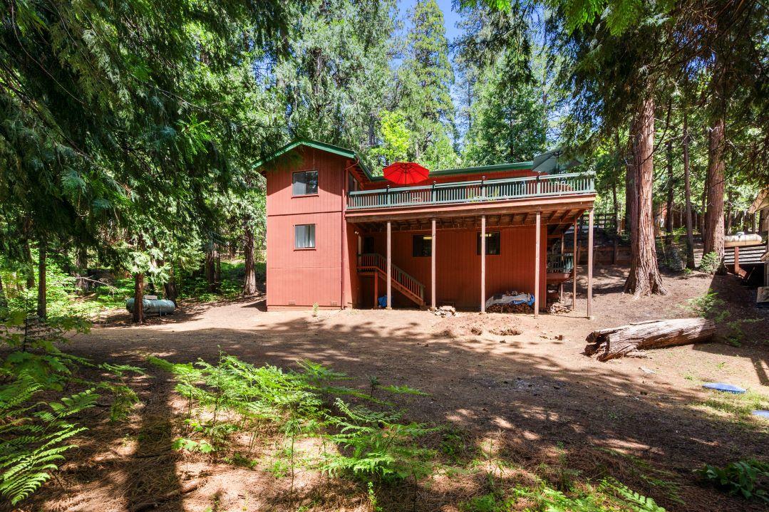 3465 Lakemont DR