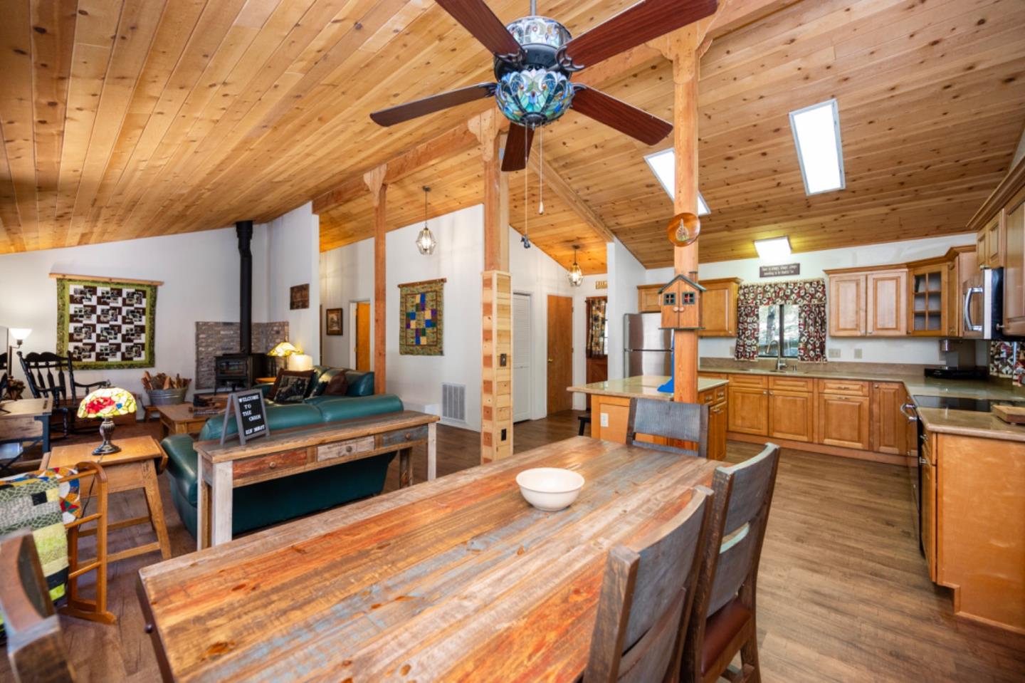 3465 Lakemont DR