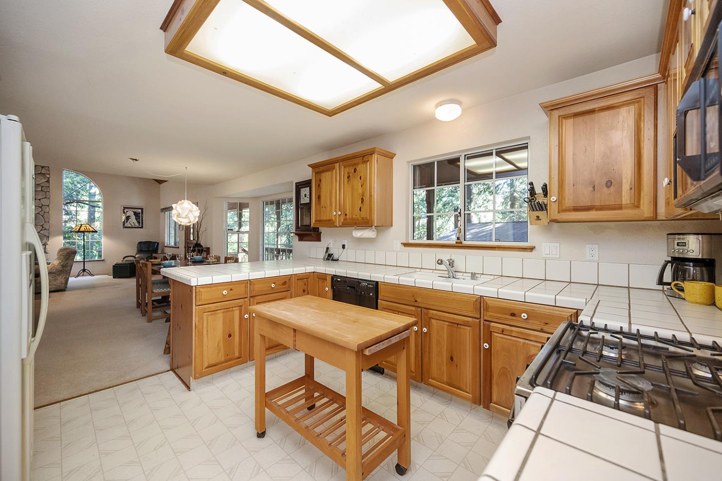 1330 Sierra Pkwy
