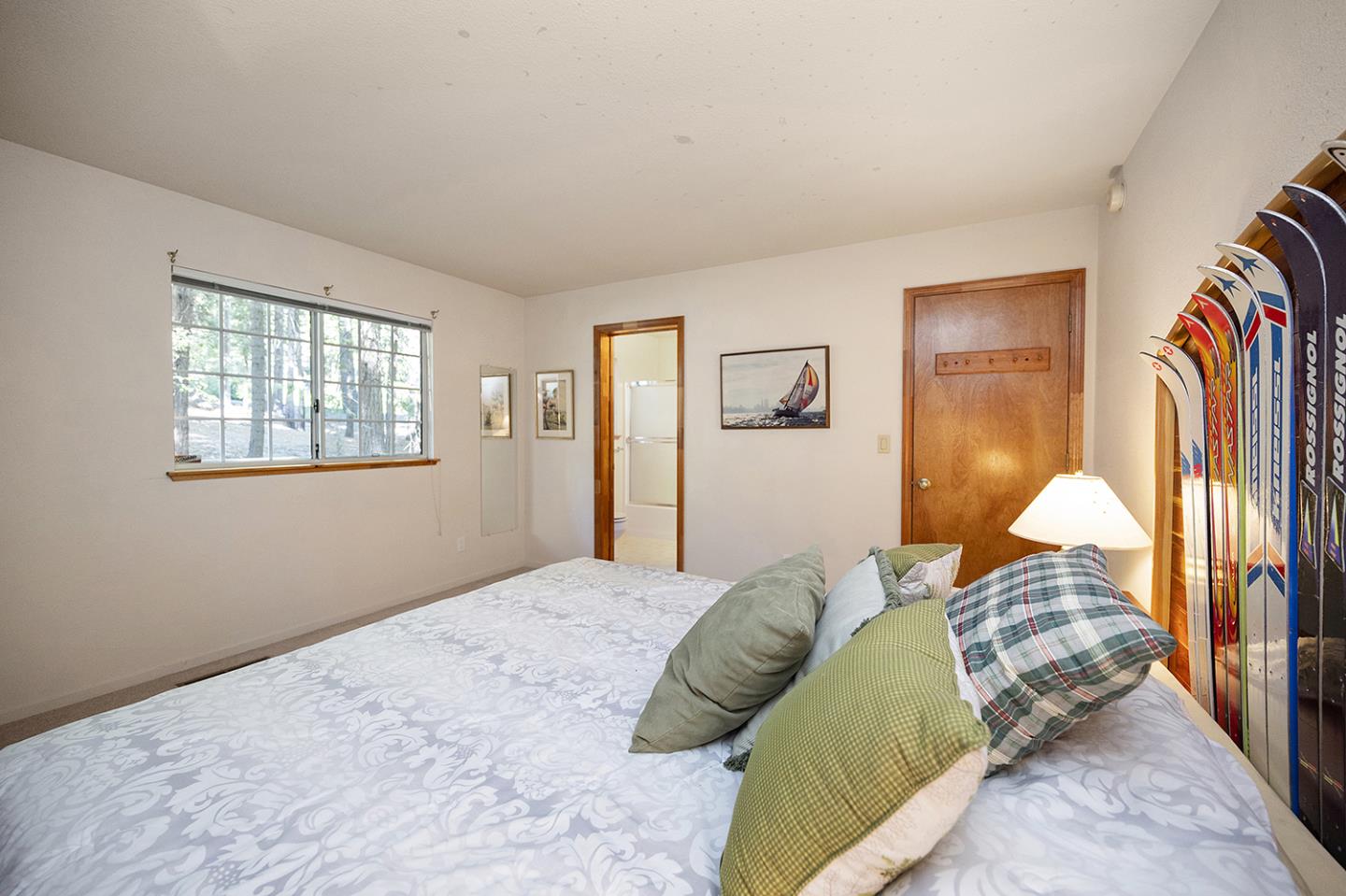 1330 Sierra Pkwy