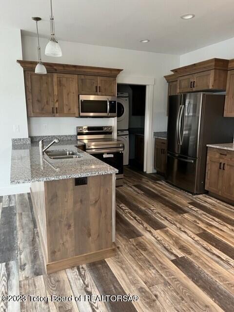 255 RIVER CIRCLE Unit: 19
