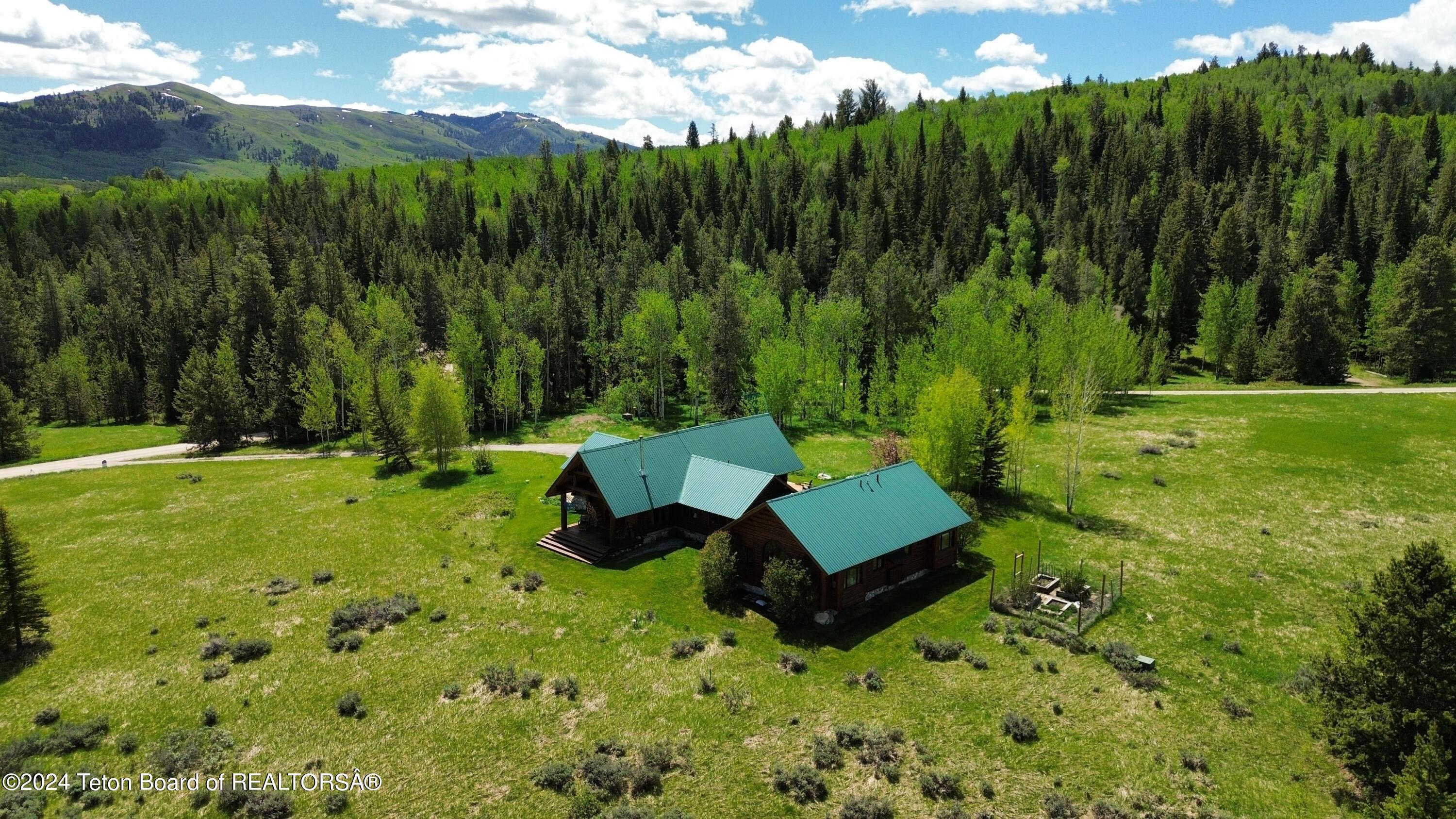 3690 W HIGHLAND TRAIL Trail