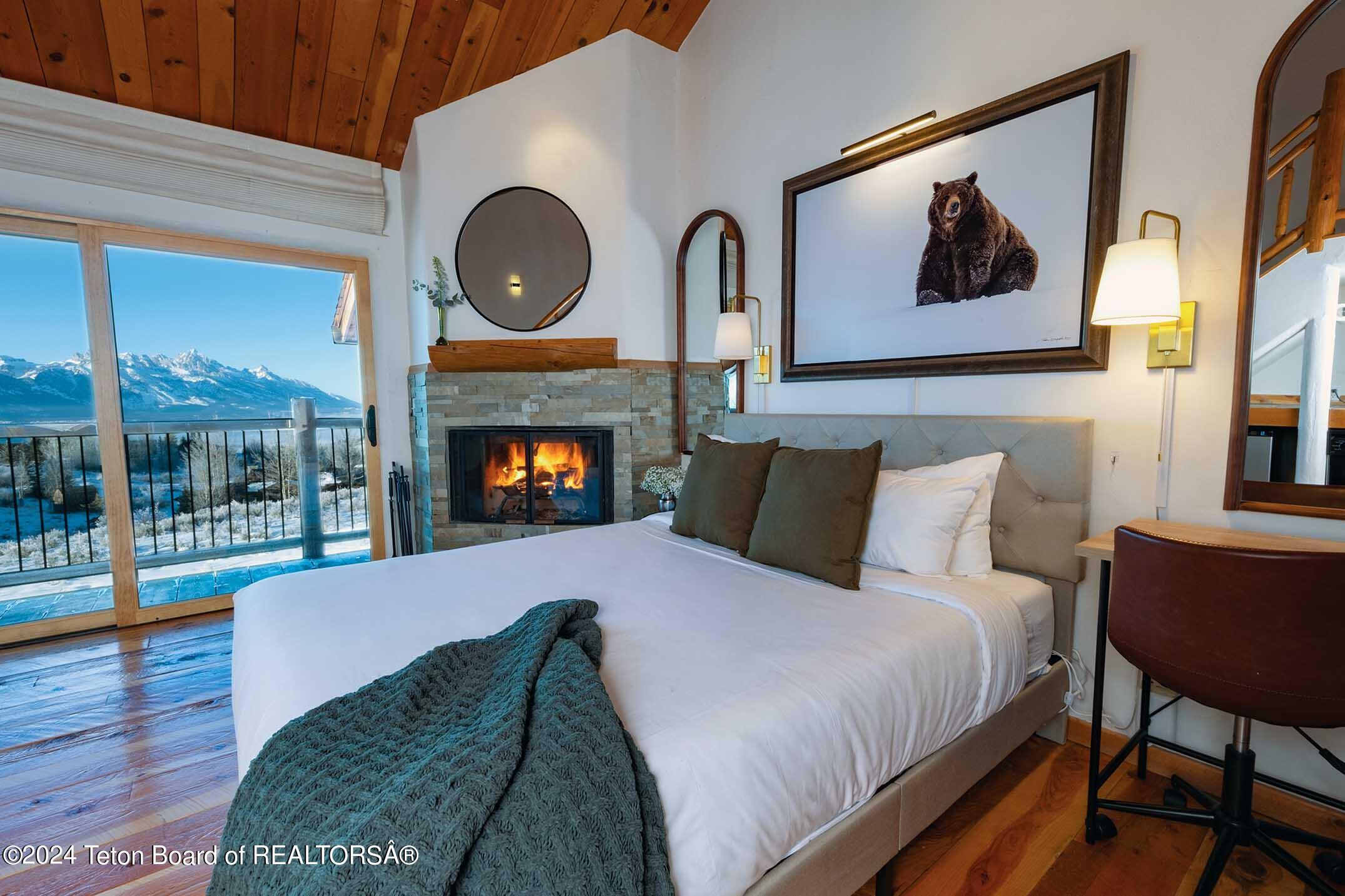 1674 N EAST BUTTE Road Unit: 3153