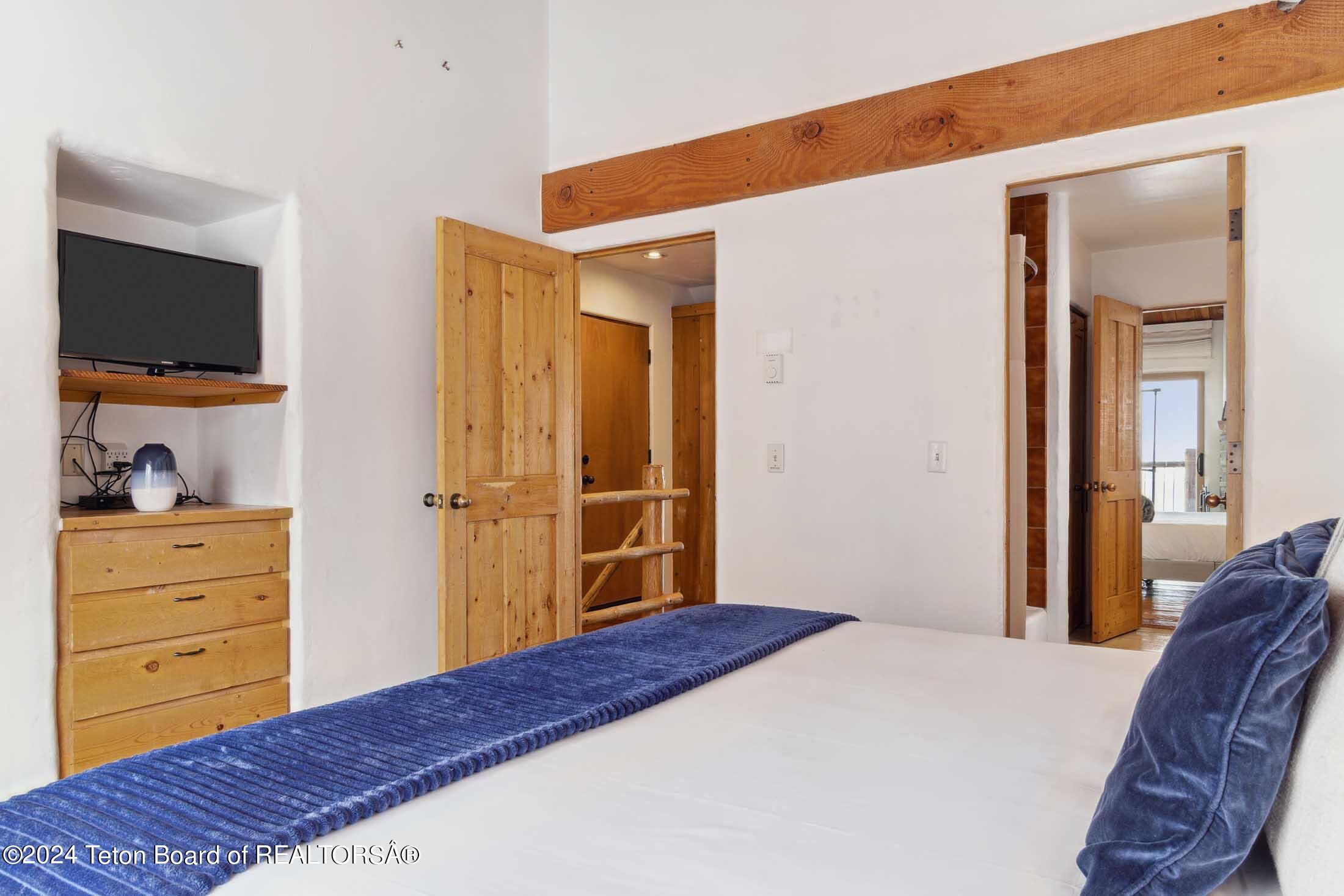 1674 N EAST BUTTE Road Unit: 3153