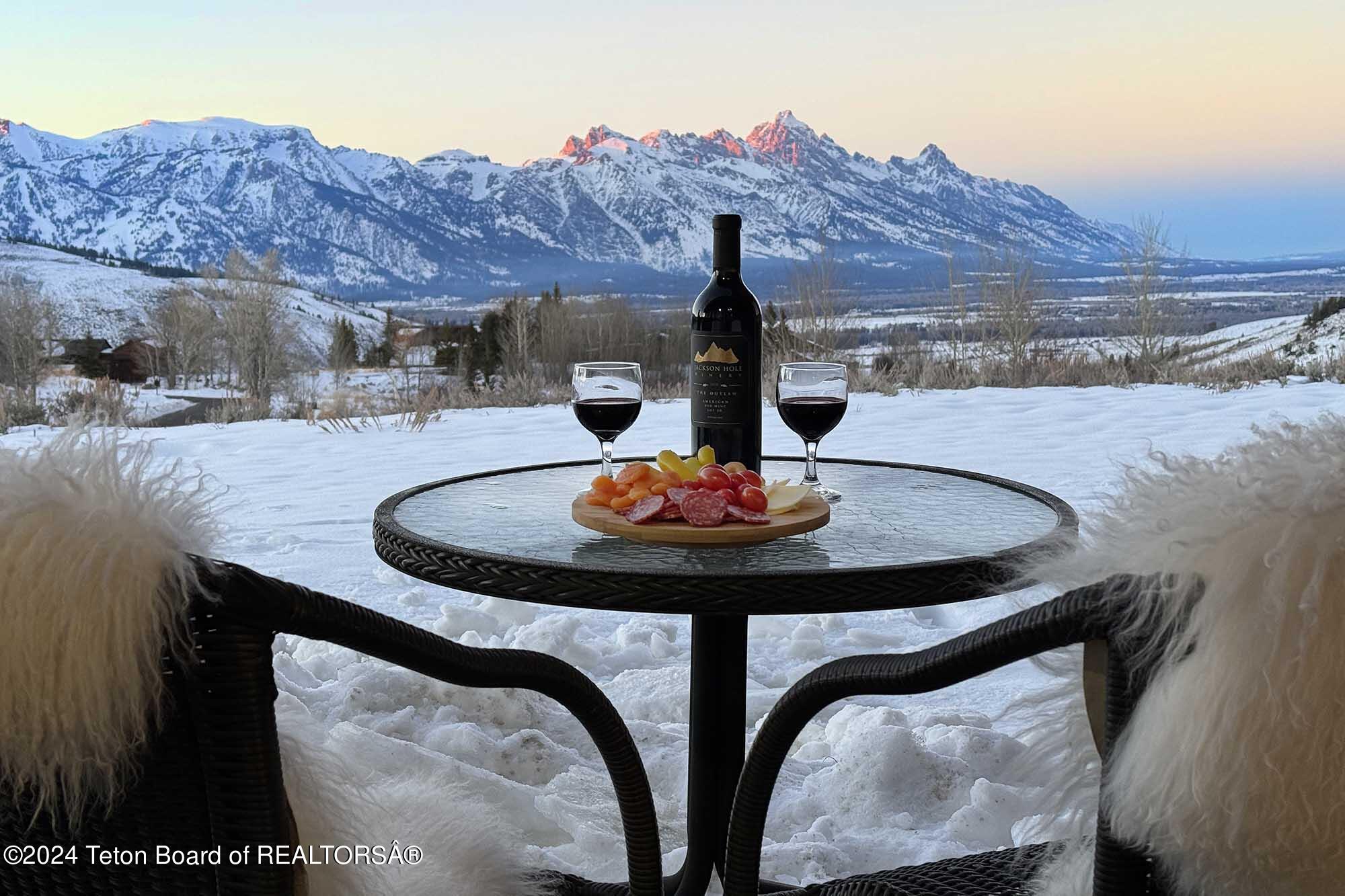 1674 N EAST BUTTE Road Unit: 3153