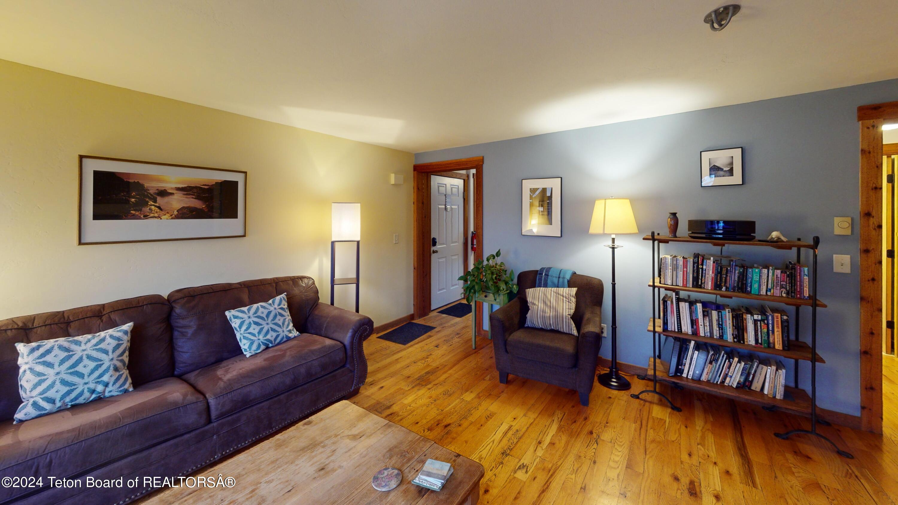 340 N MILLWARD Street, 28