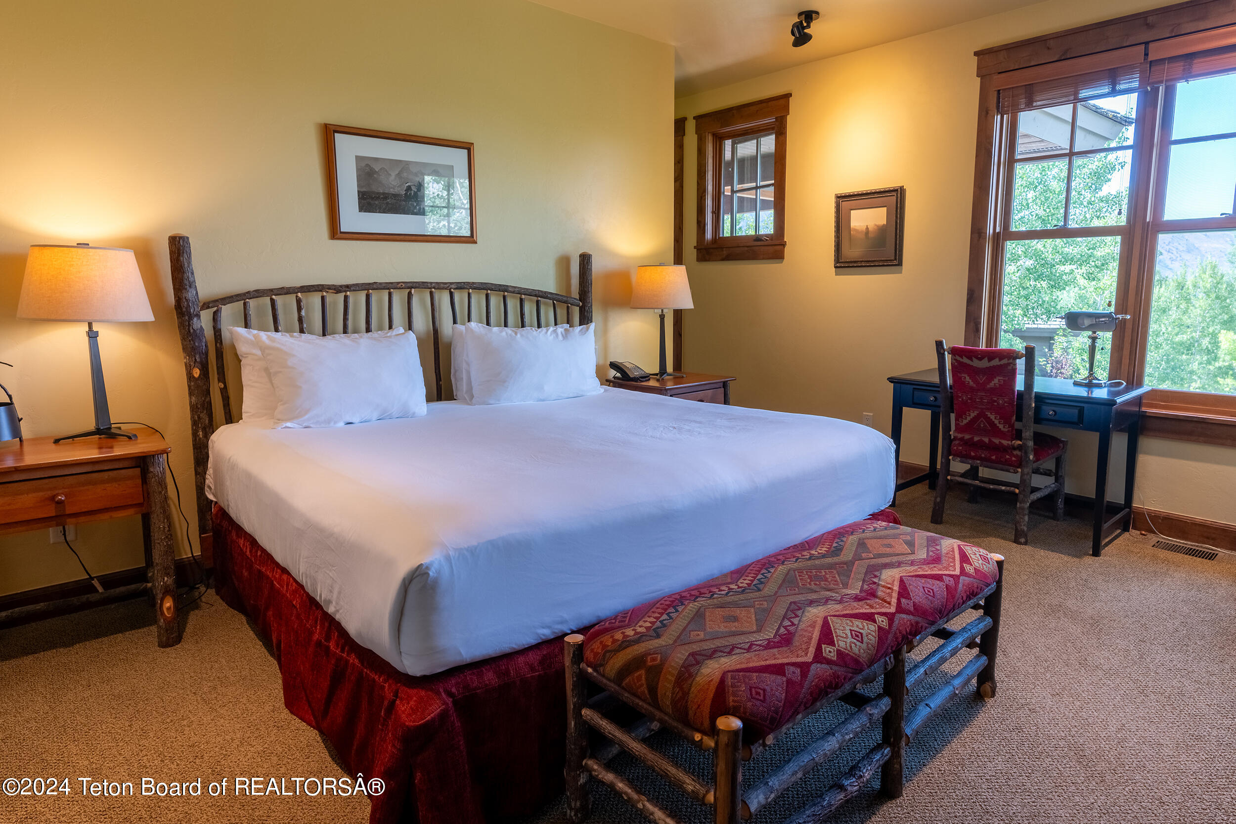 526 LOWER SNOW KING Loop, 262