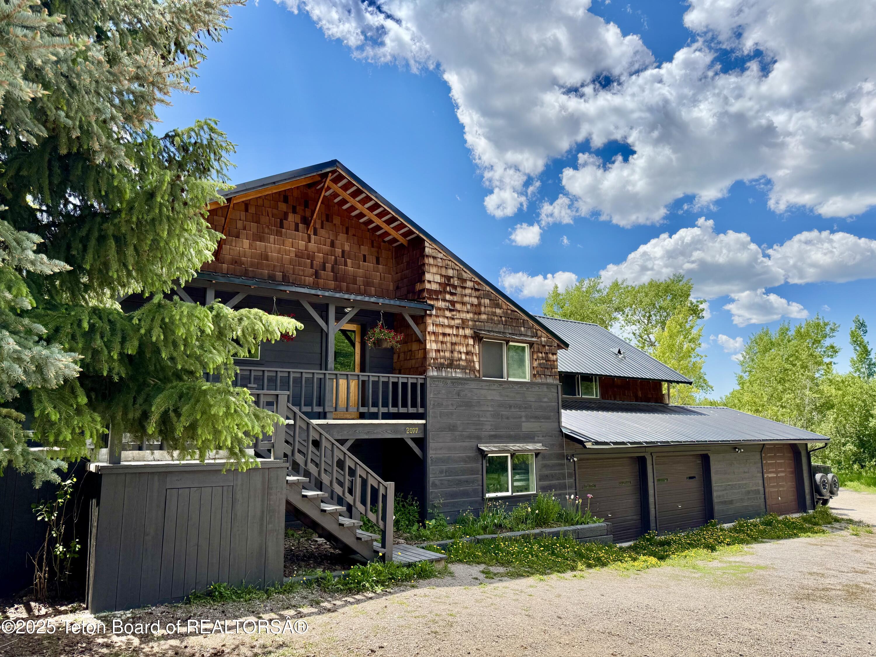 2077 HIGHLAND Way