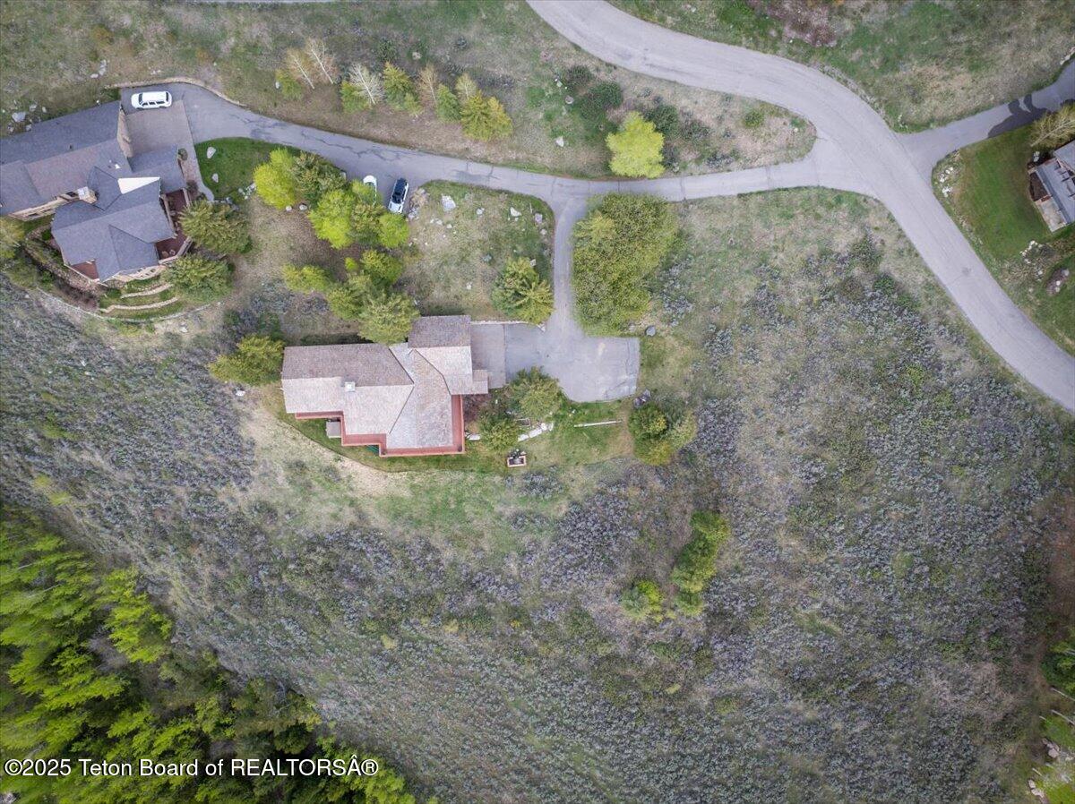 195 W WOLF Drive