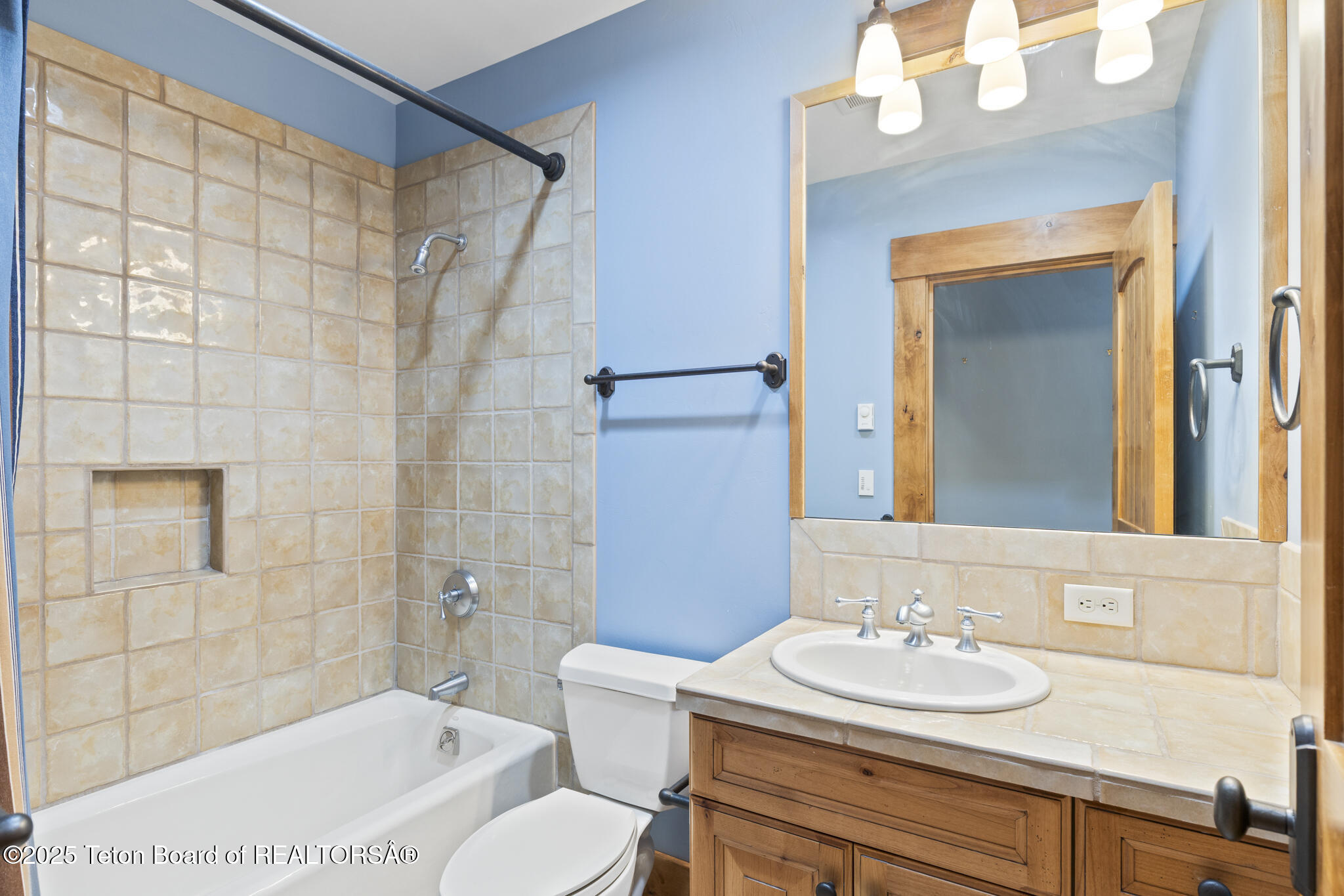 5725 W CADDIS FLY Drive