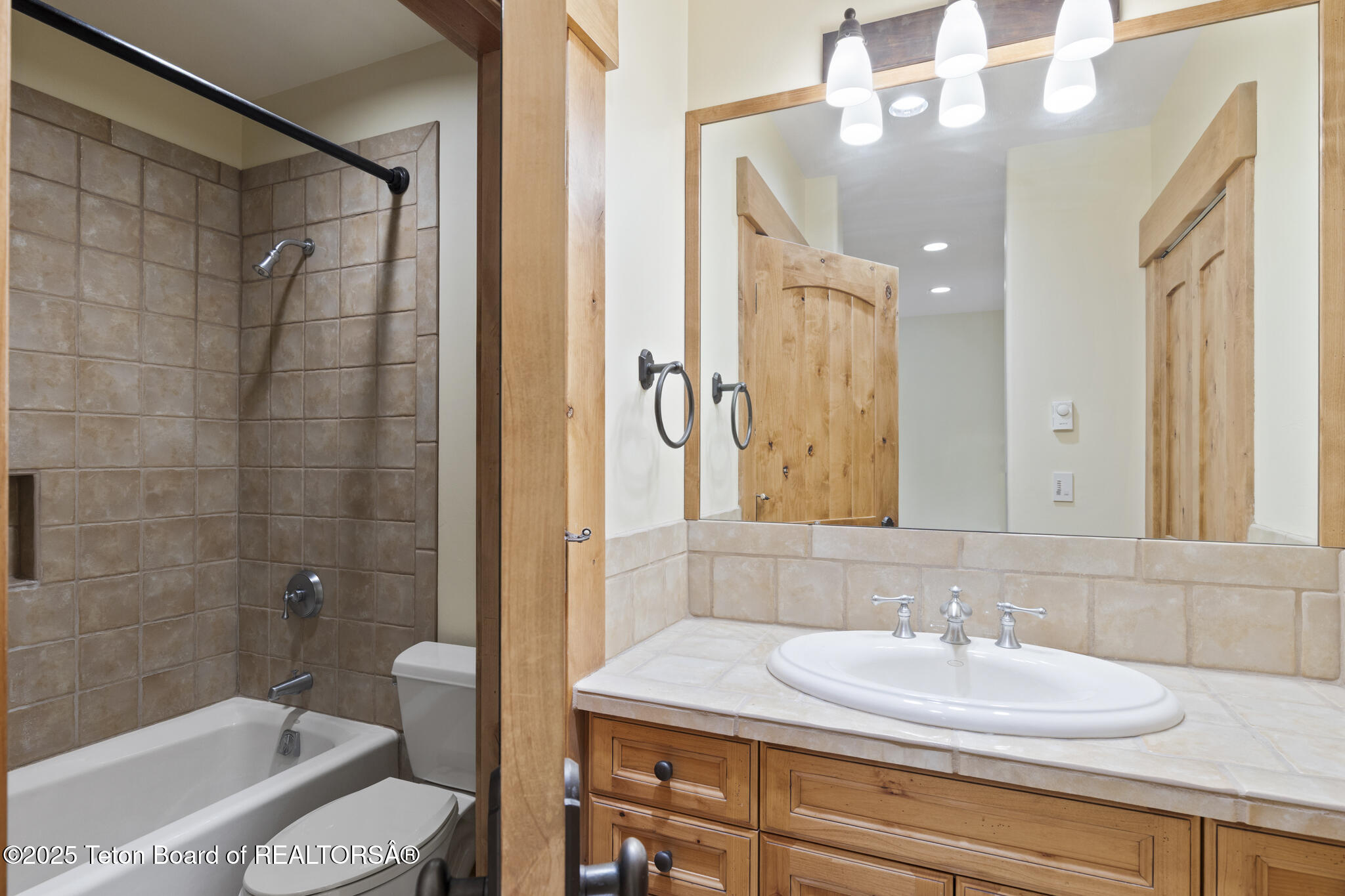 5725 W CADDIS FLY Drive