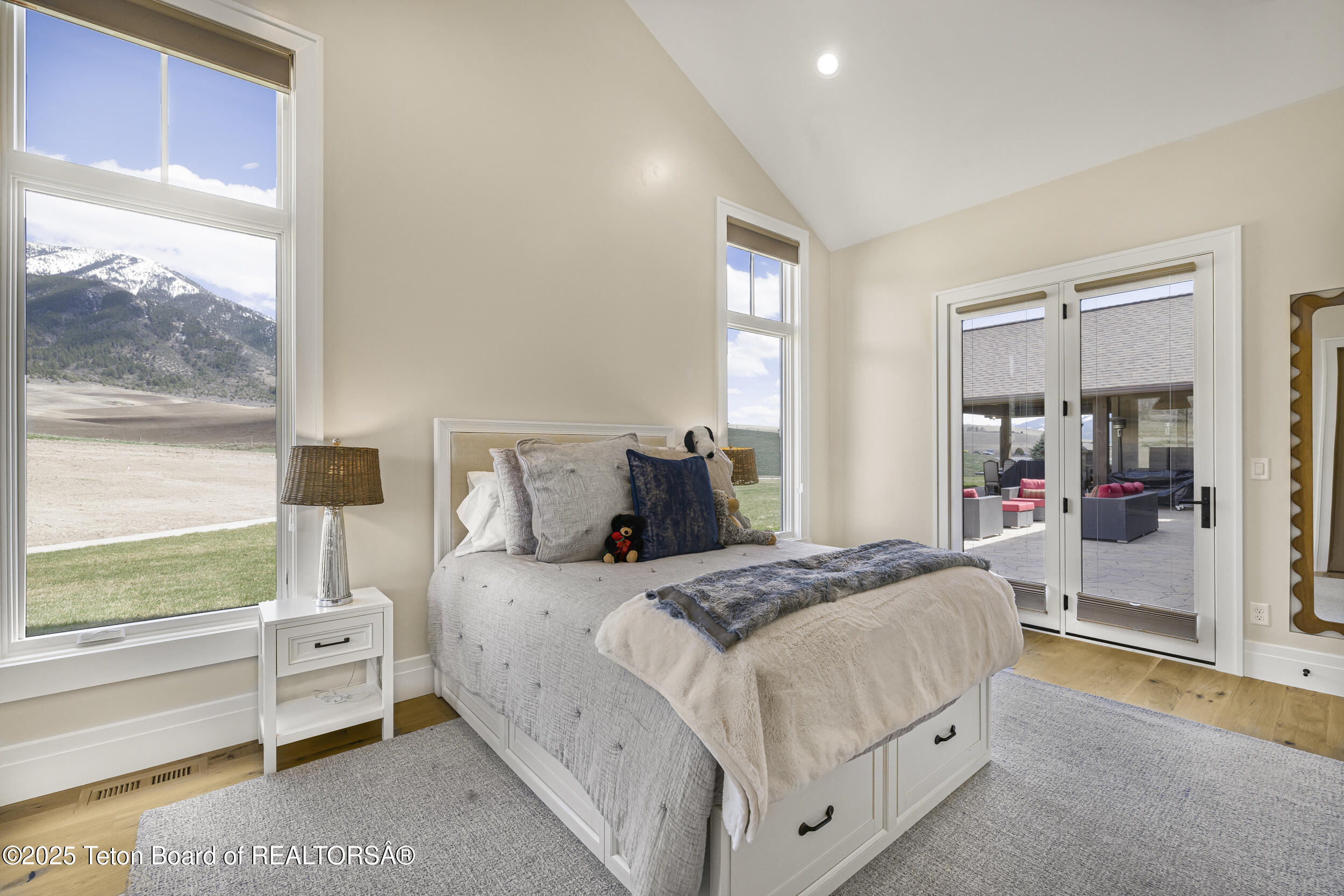2399 CHAPEL Road