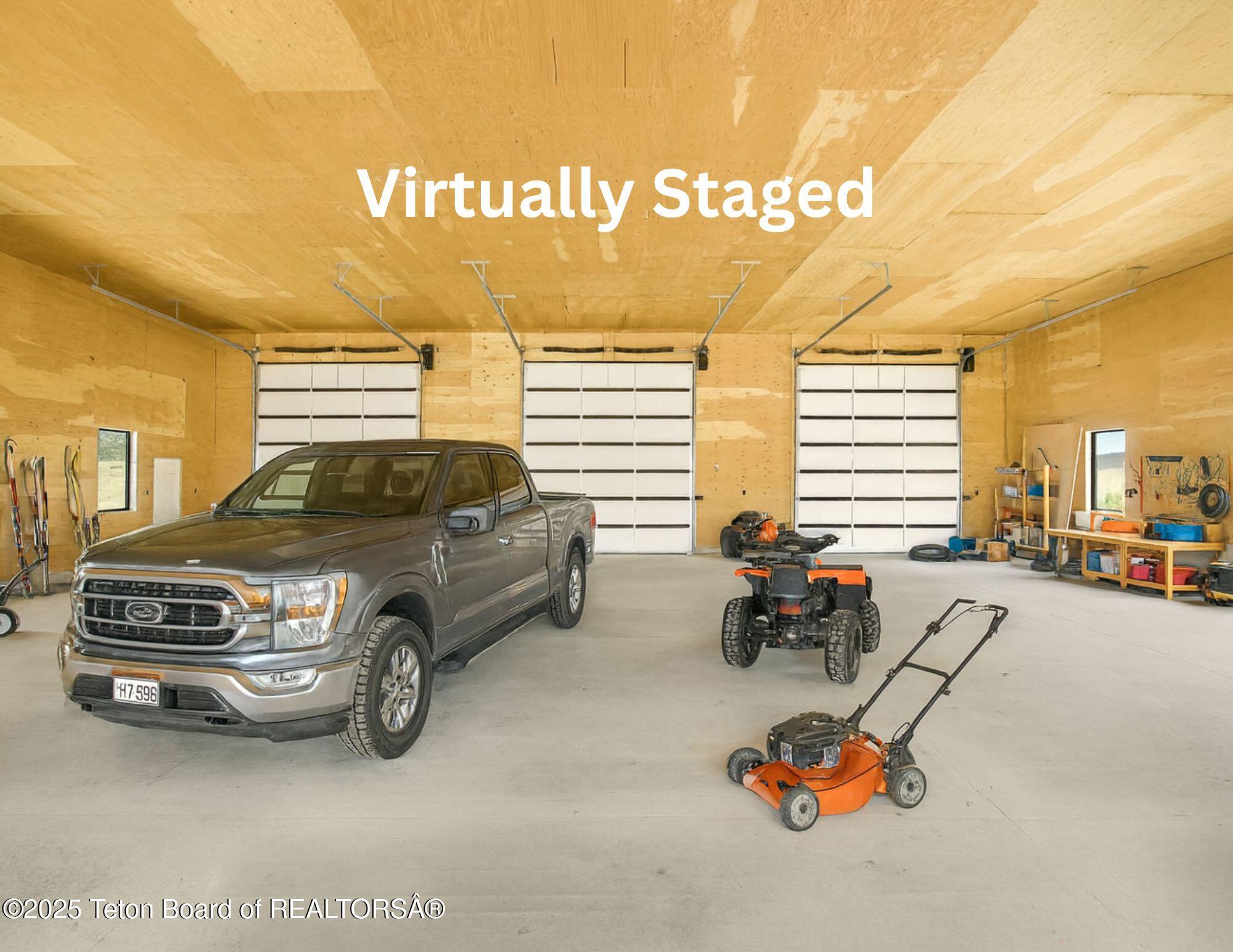 2410 SMOKEY CANYON Road