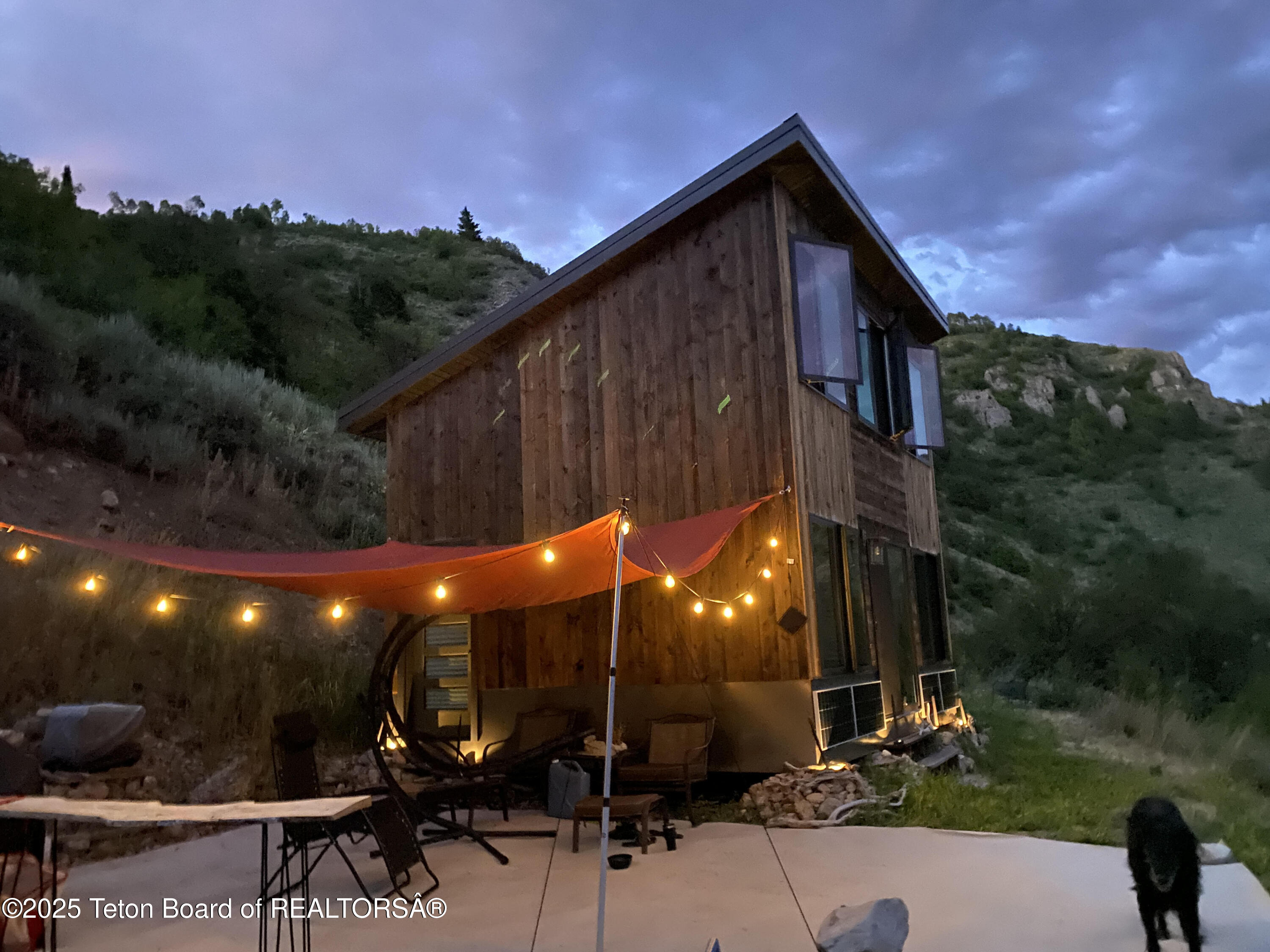 170 MAPLE HEIGHTS RD