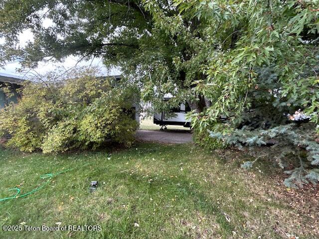 168 E 2ND Avenue