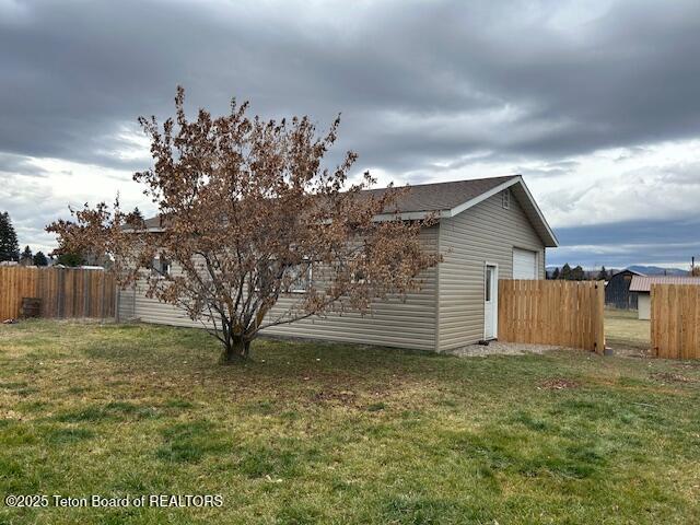 168 E 2ND Avenue