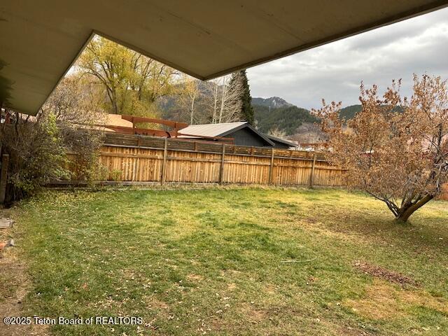 168 E 2ND Avenue