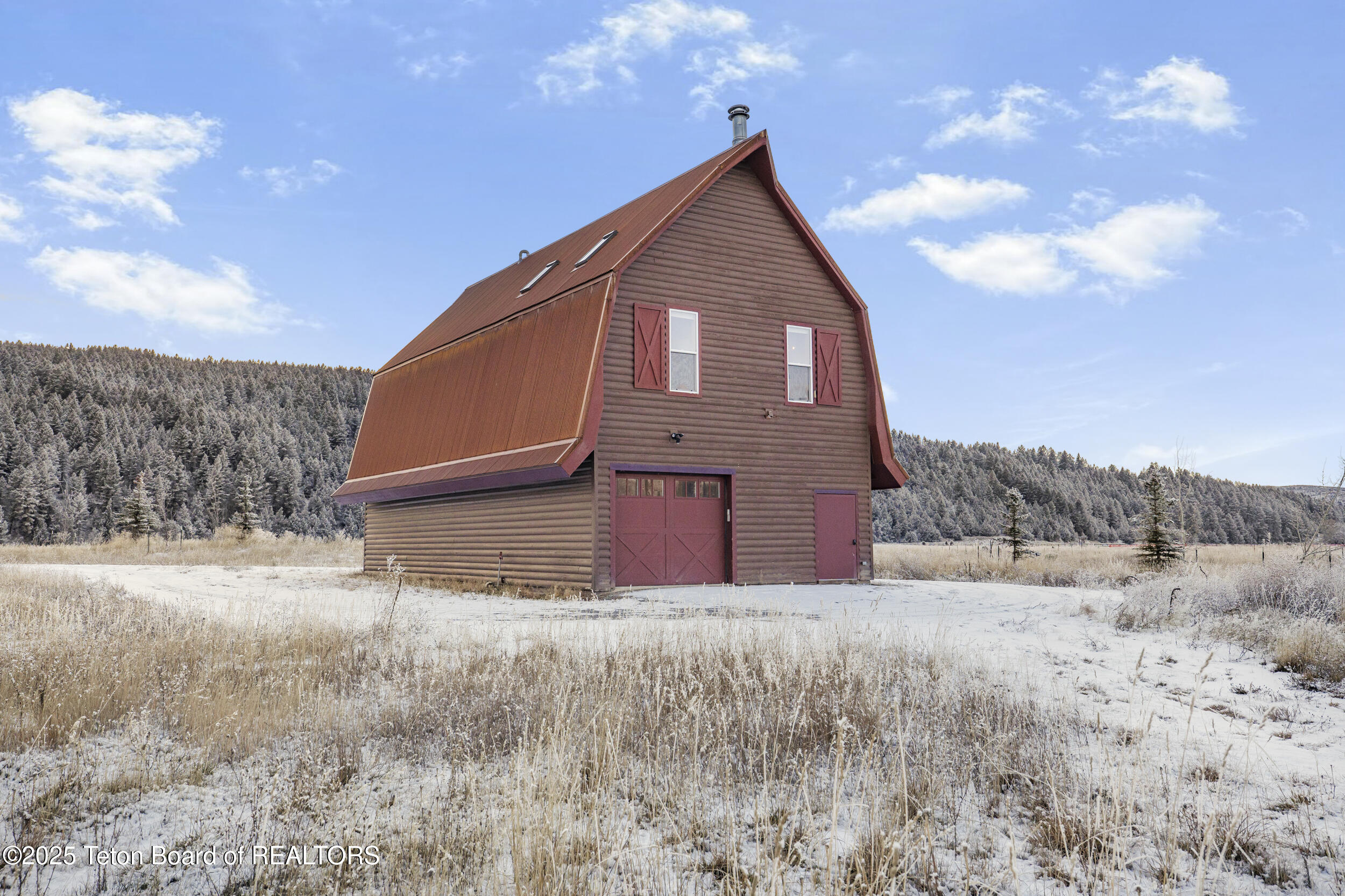 863 SNAKE RIVER Road