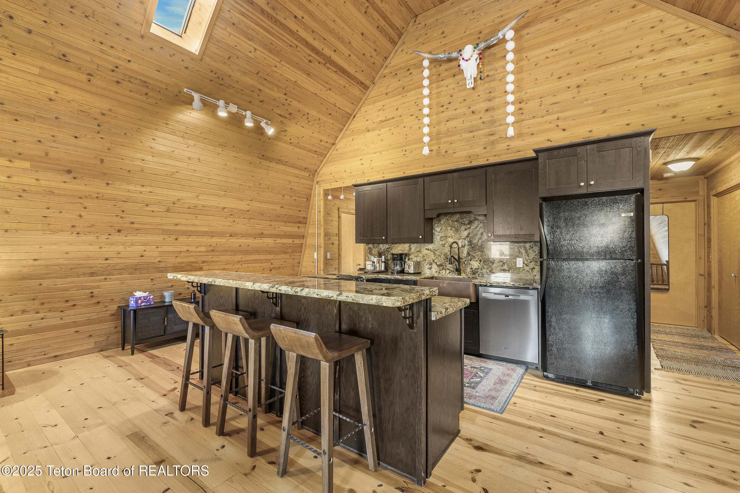 863 SNAKE RIVER Road