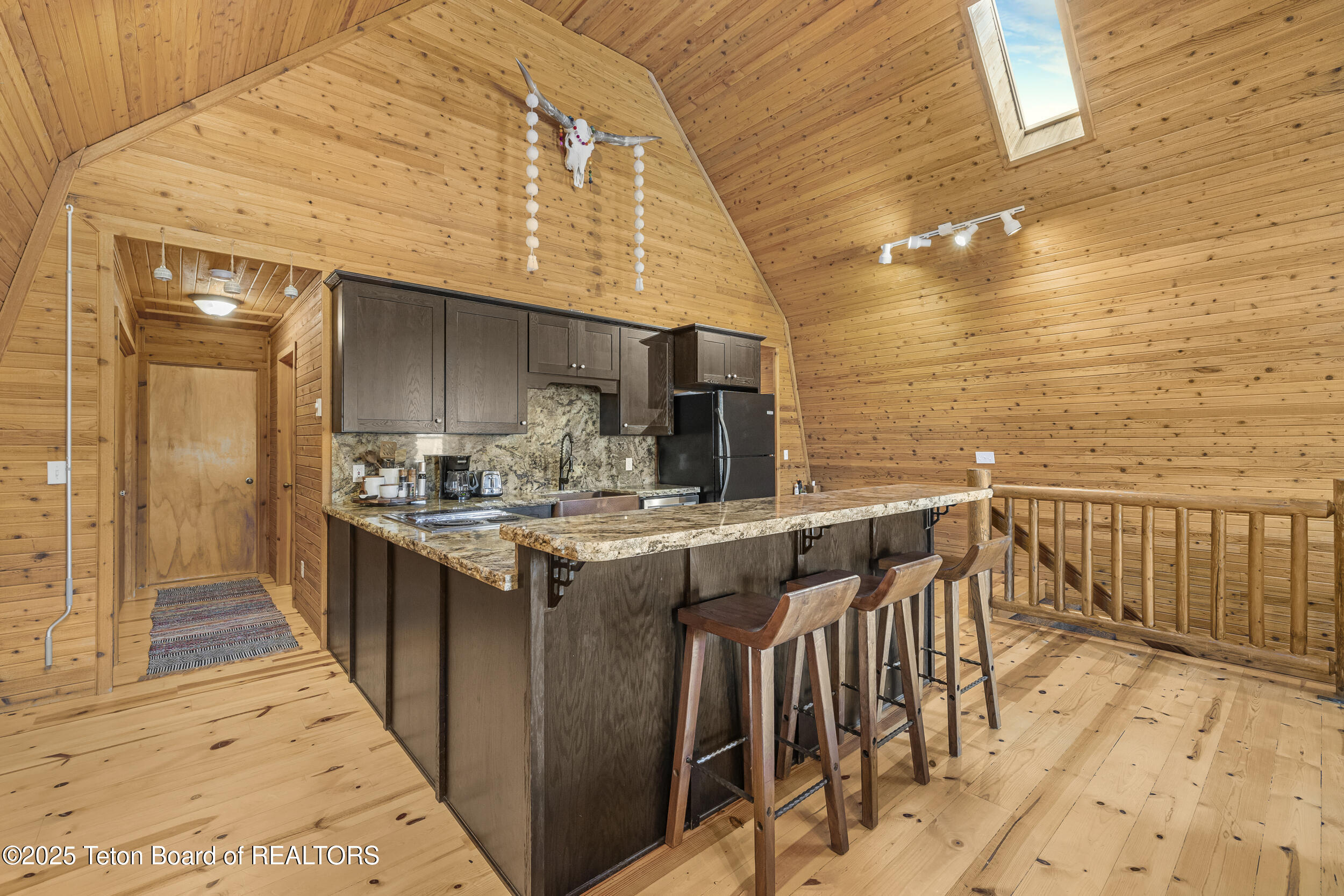 863 SNAKE RIVER Road