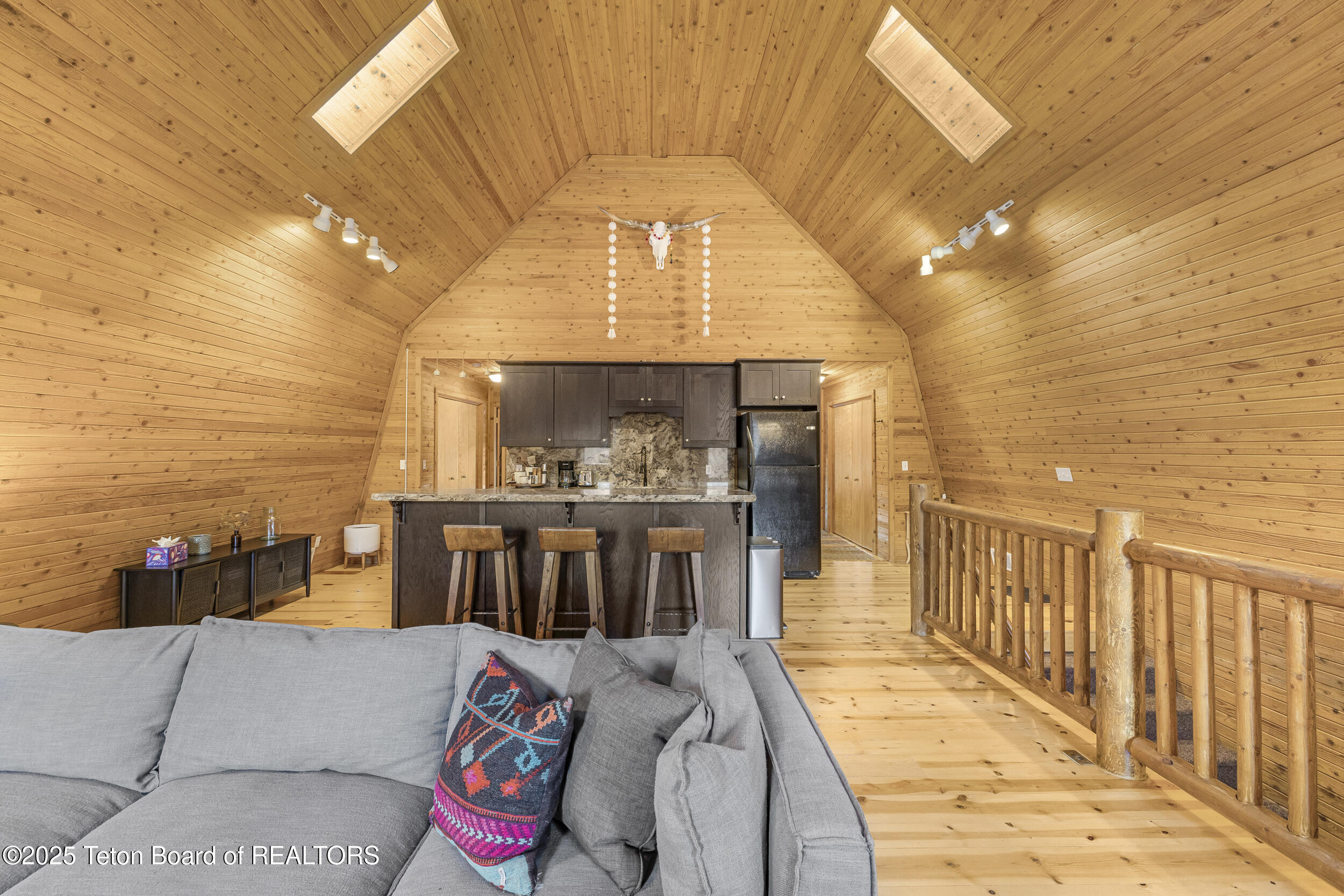 863 SNAKE RIVER Road