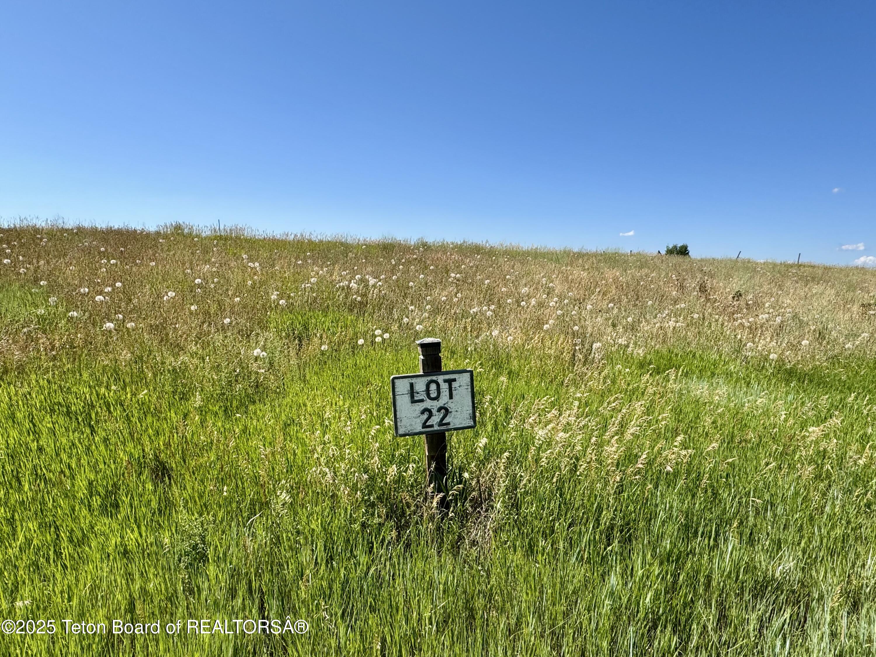 2410/2415 SNOW CREST RANCH DRIVE