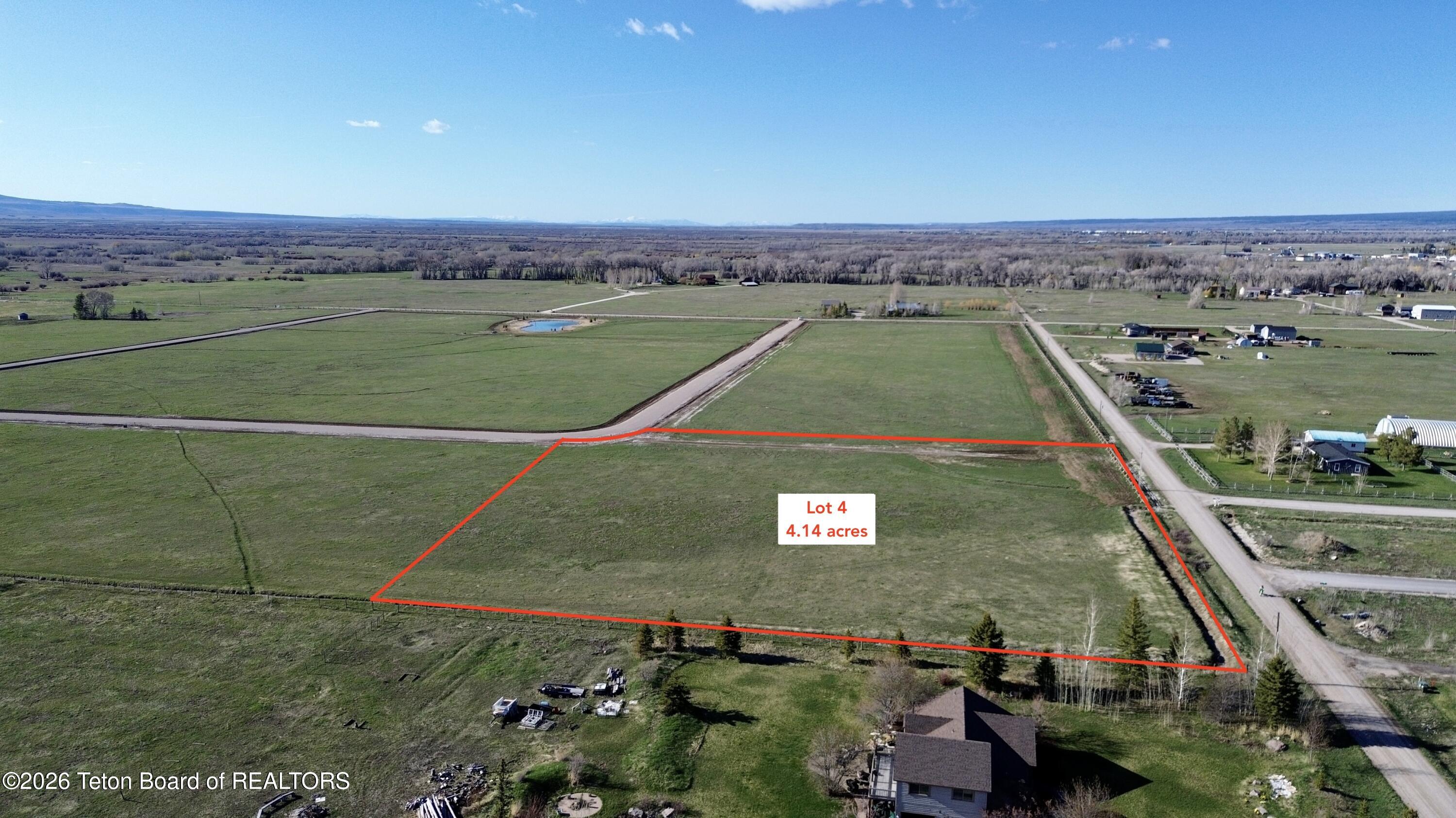 LOT 4 WALDEN COURT