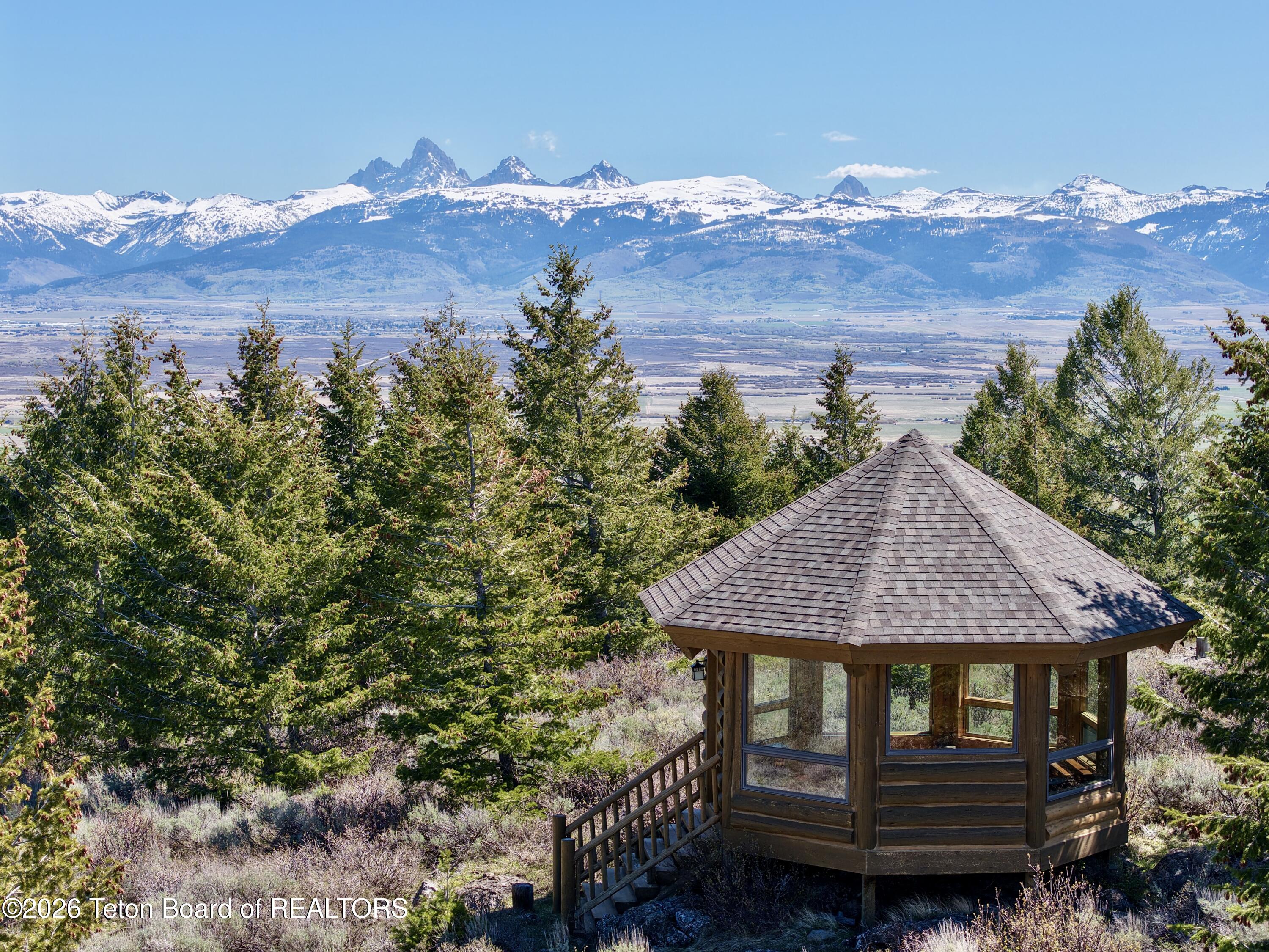 8157 RIPPLINGER Road