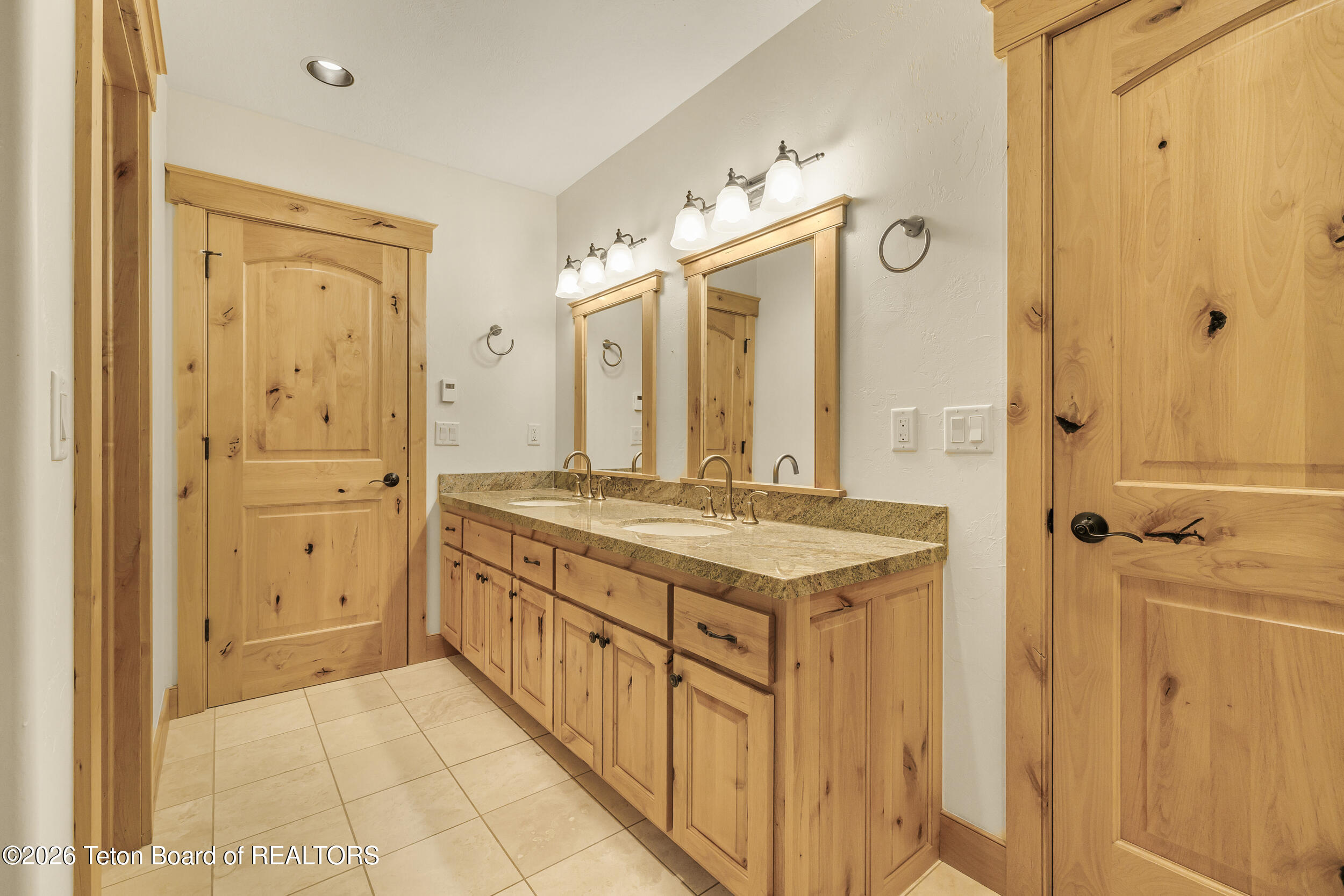 8157 RIPPLINGER Road