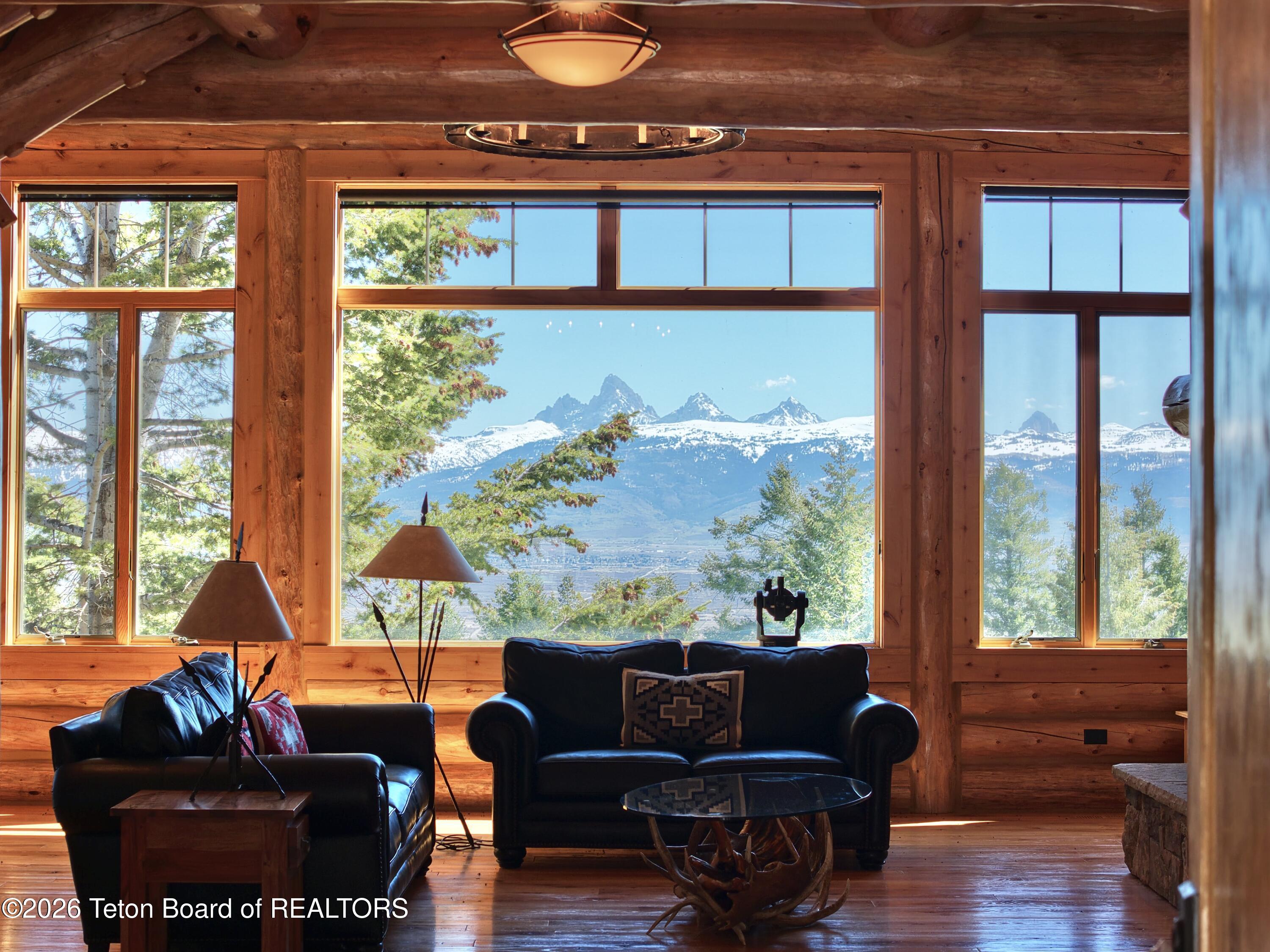 8157 RIPPLINGER Road