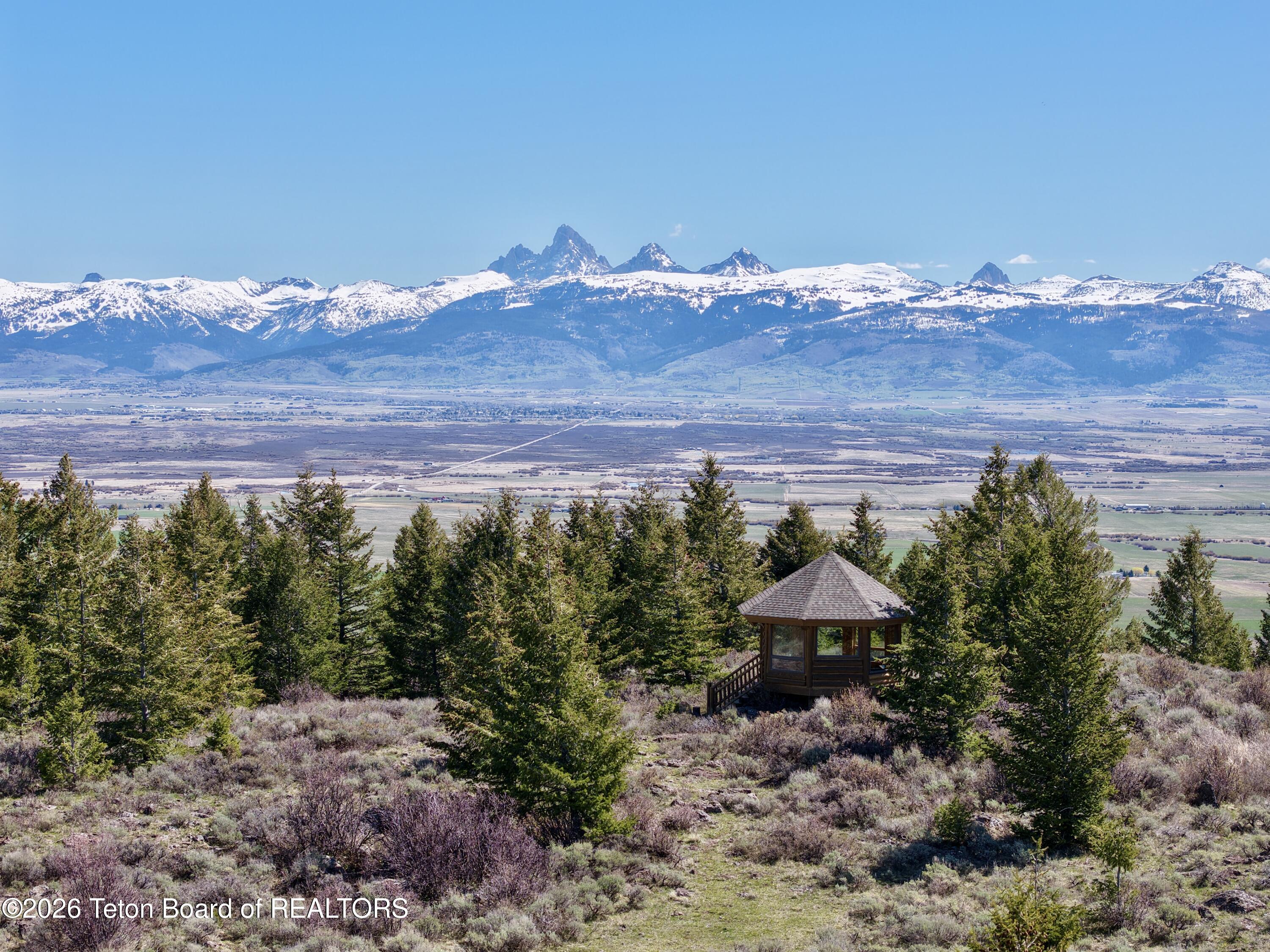 8157 RIPPLINGER Road