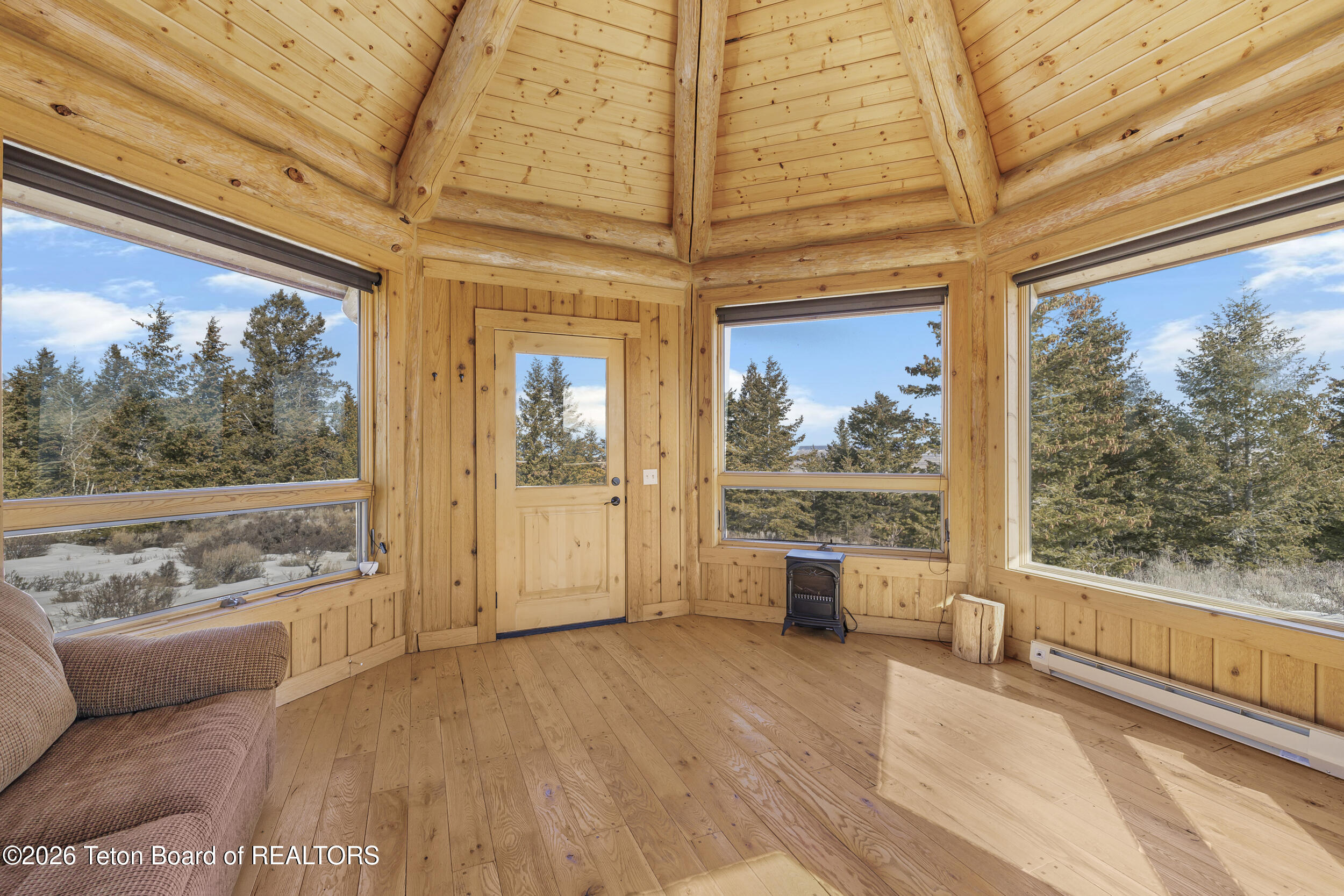 8157 RIPPLINGER Road