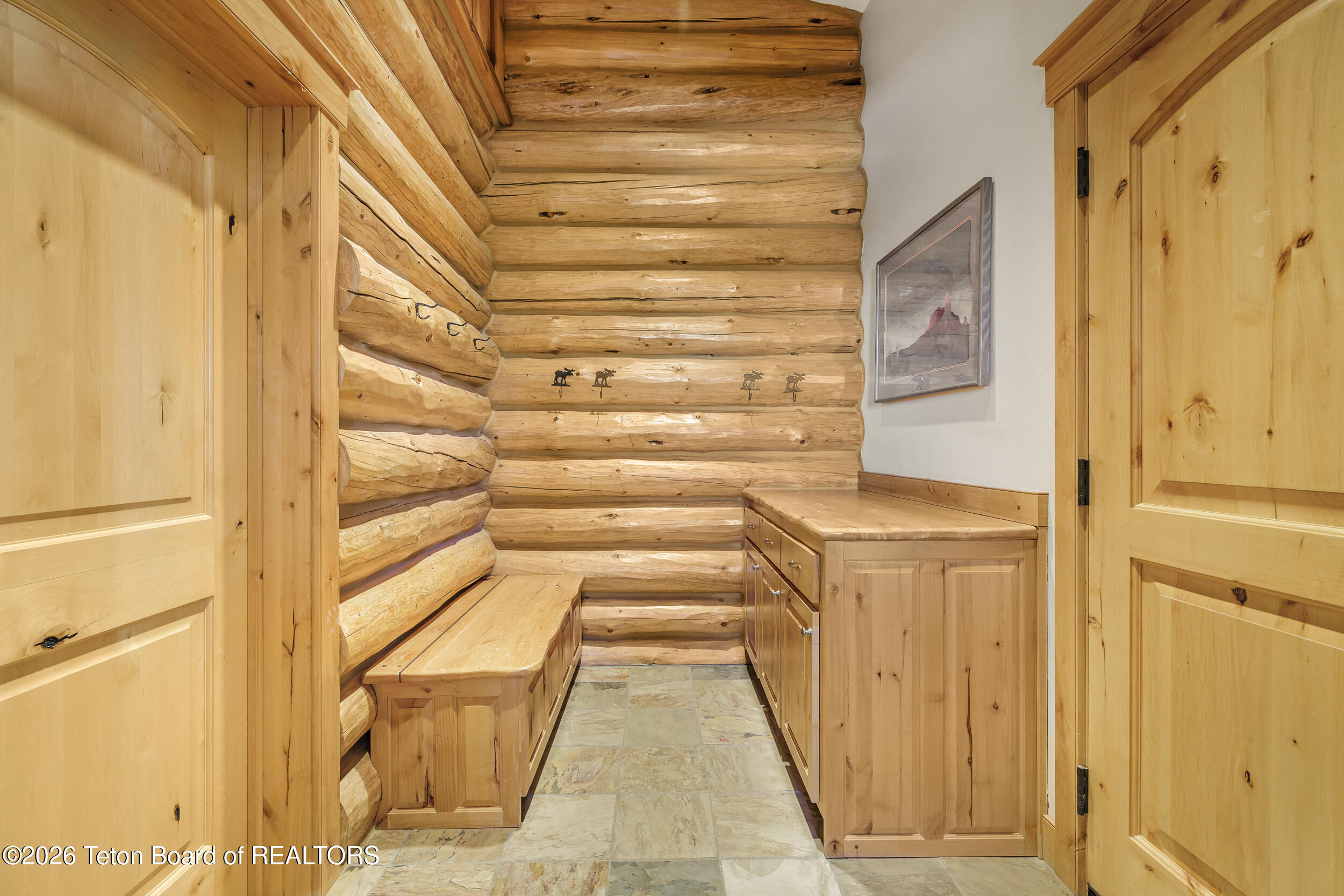 8157 RIPPLINGER Road