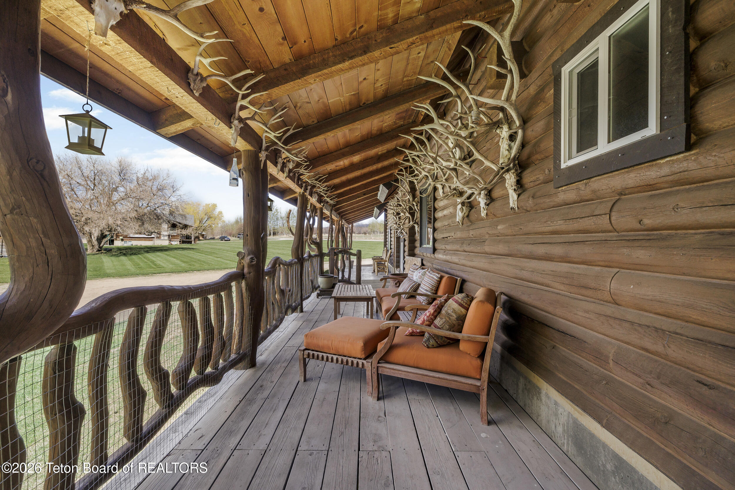 2315 S STATELINE Road