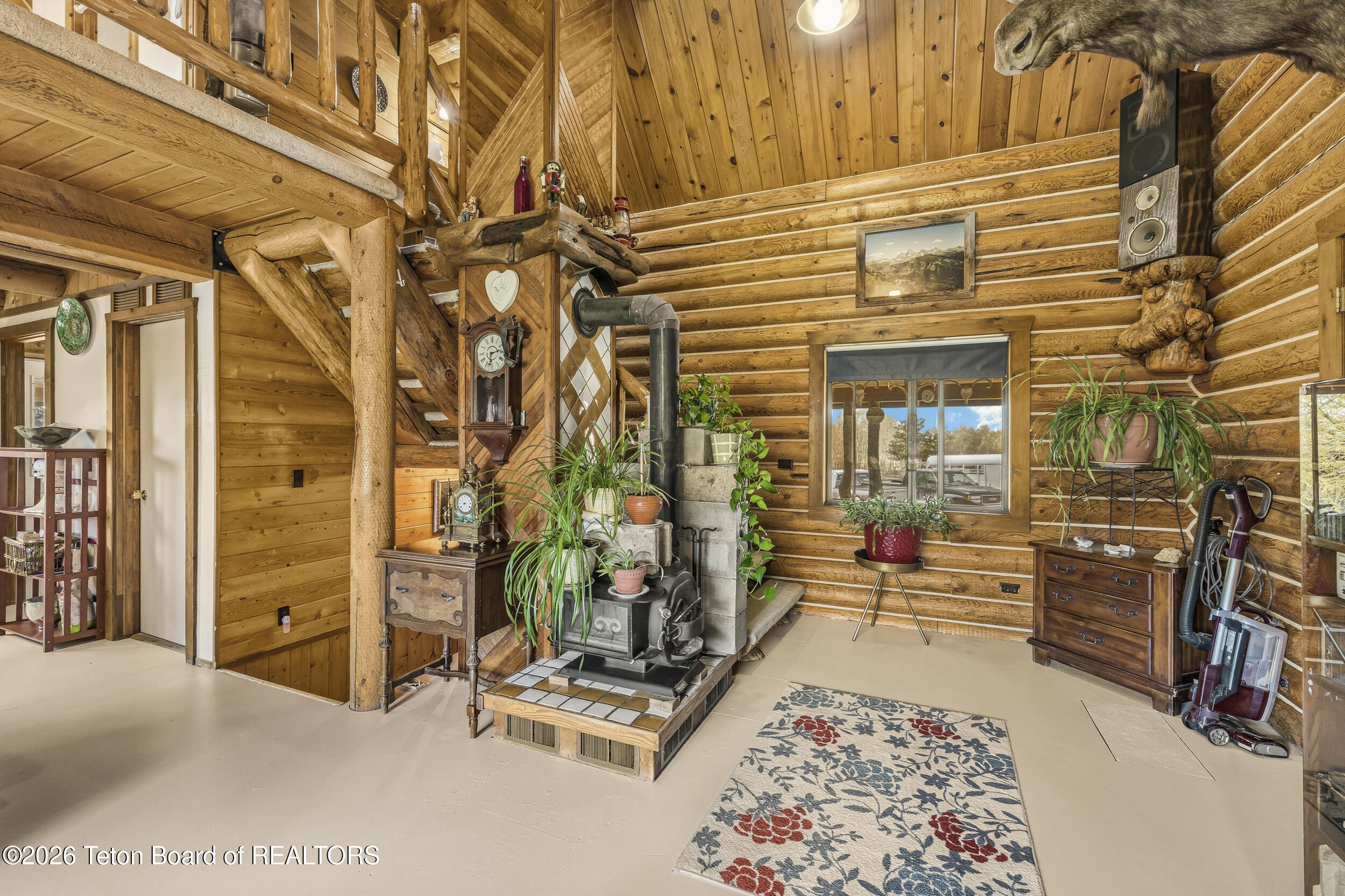 2315 S STATELINE Road