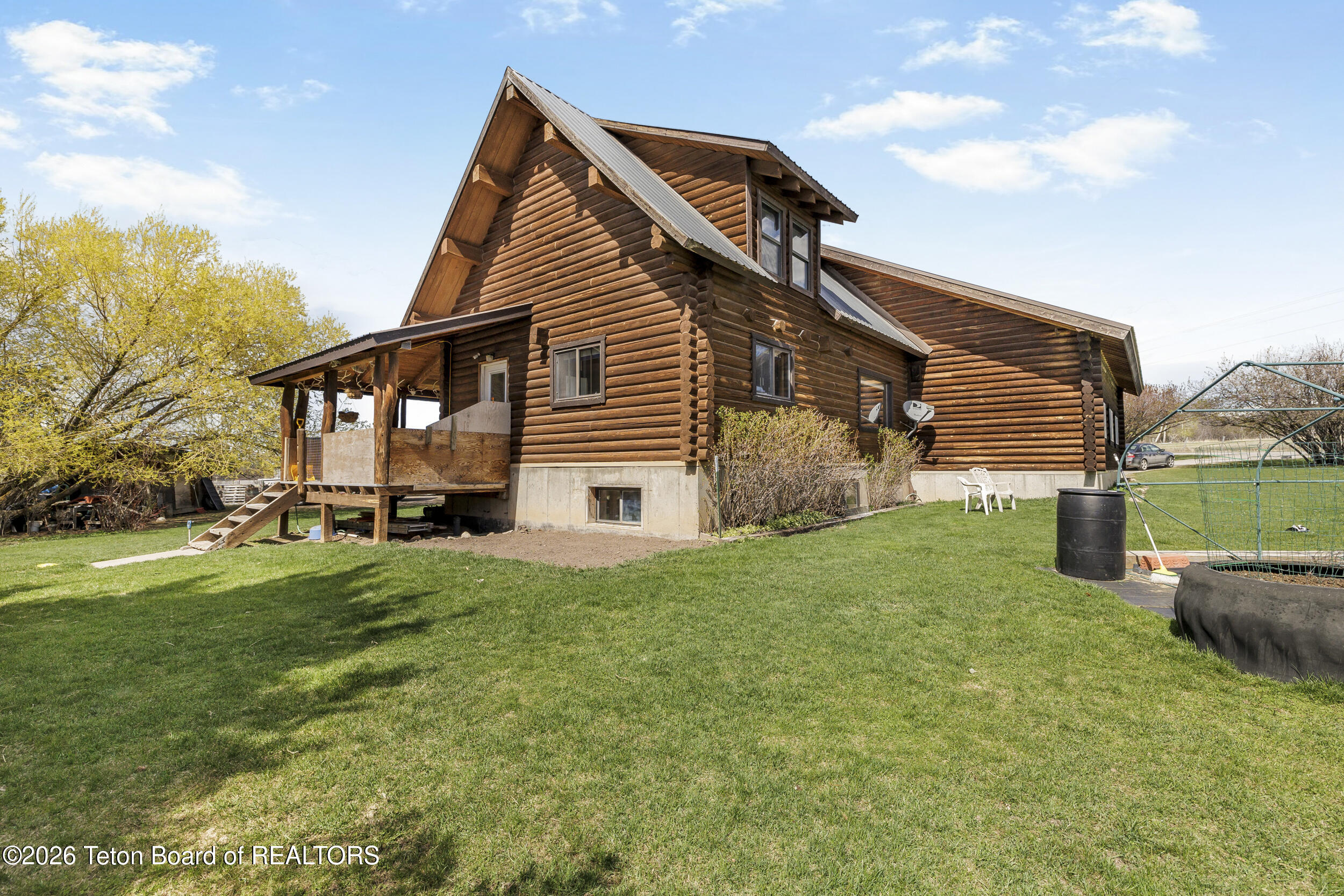 2315 S STATELINE Road