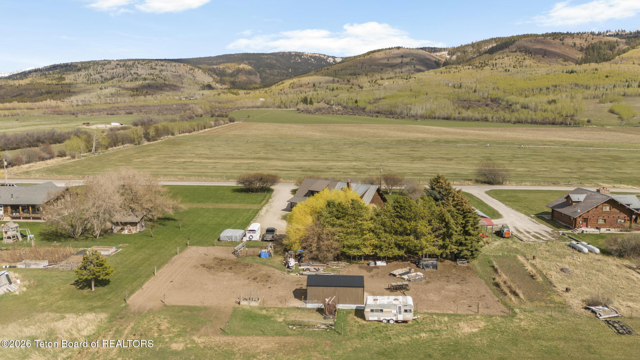 2315 S STATELINE Road