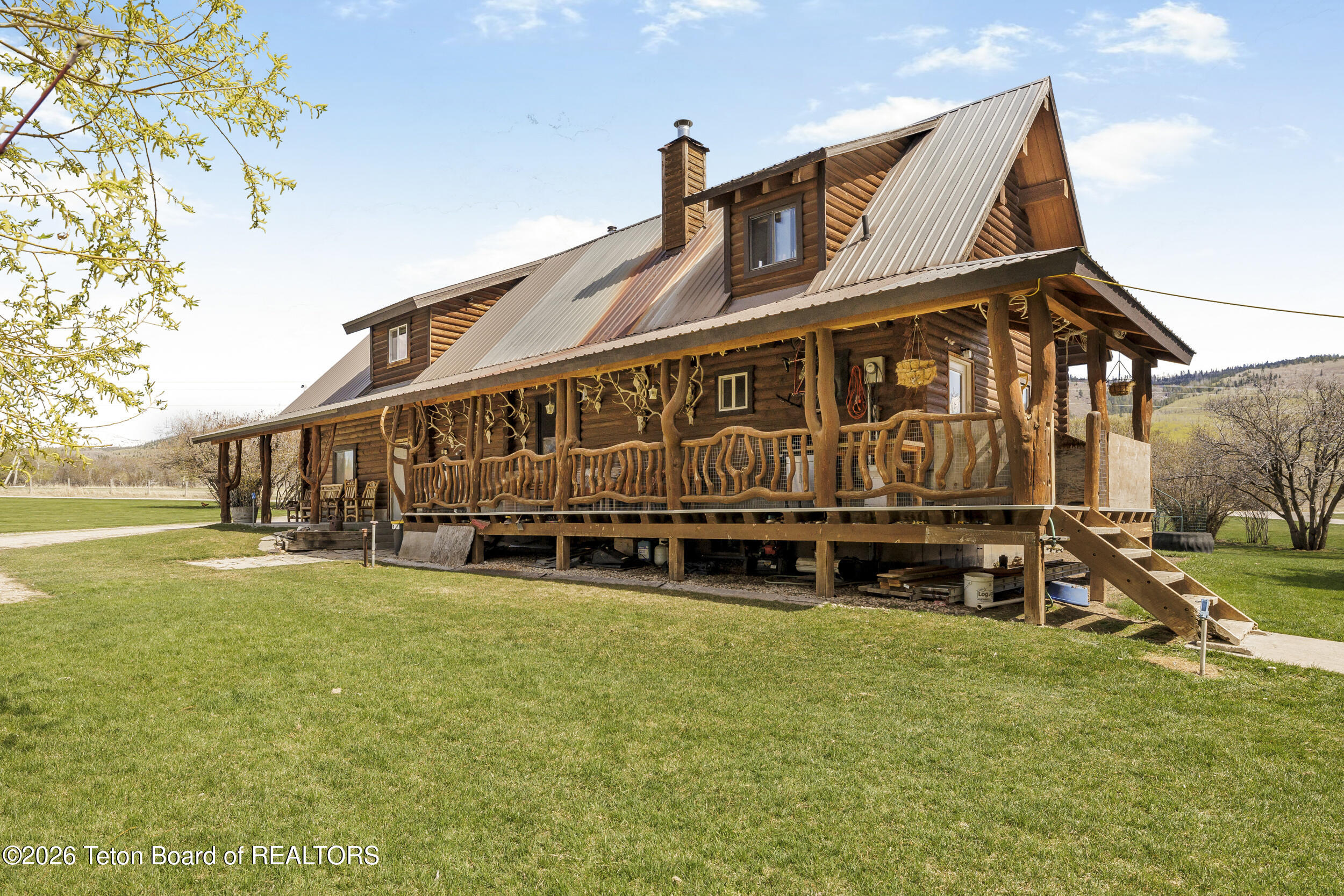 2315 S STATELINE Road