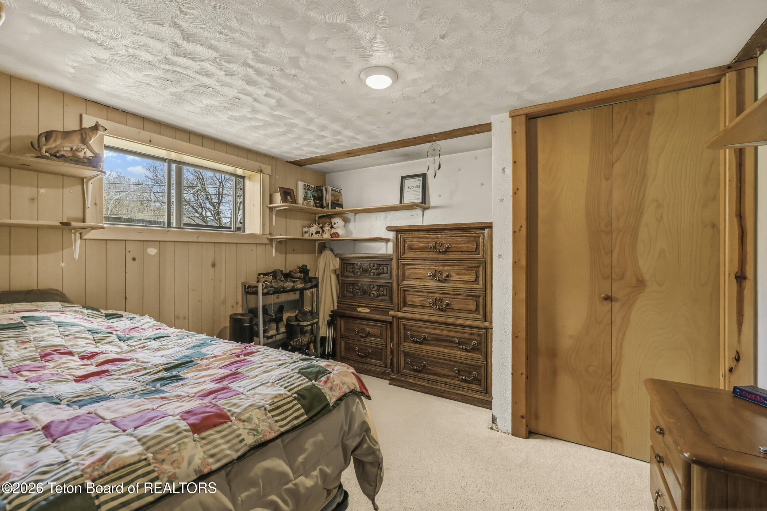 2315 S STATELINE Road