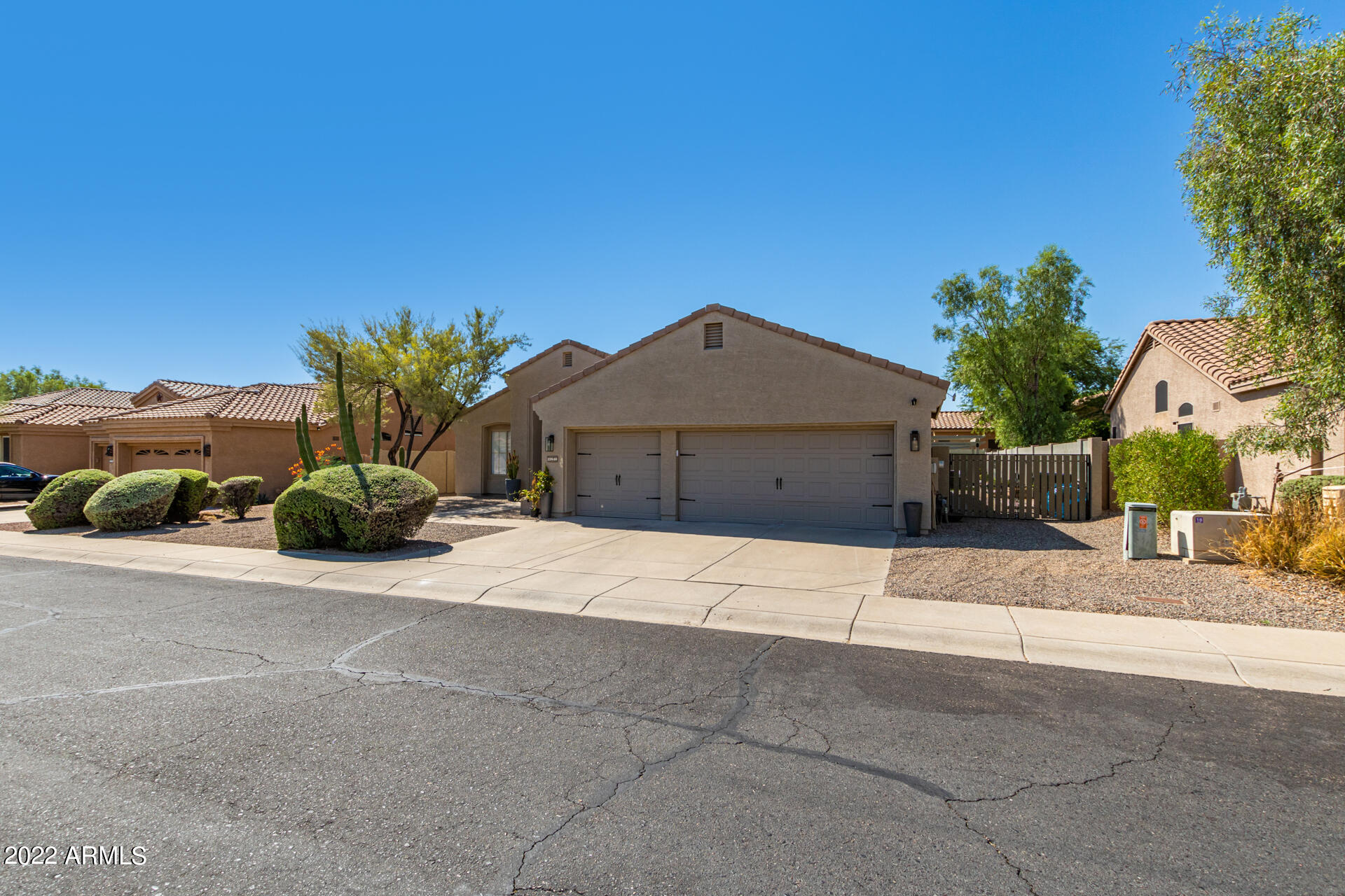 22640 N 47TH Place