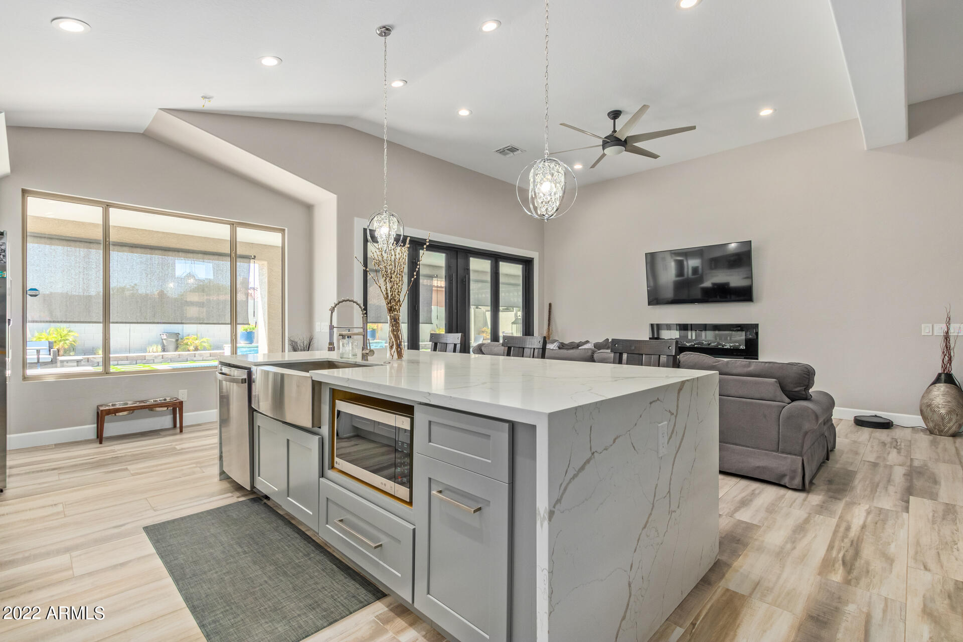 22640 N 47TH Place