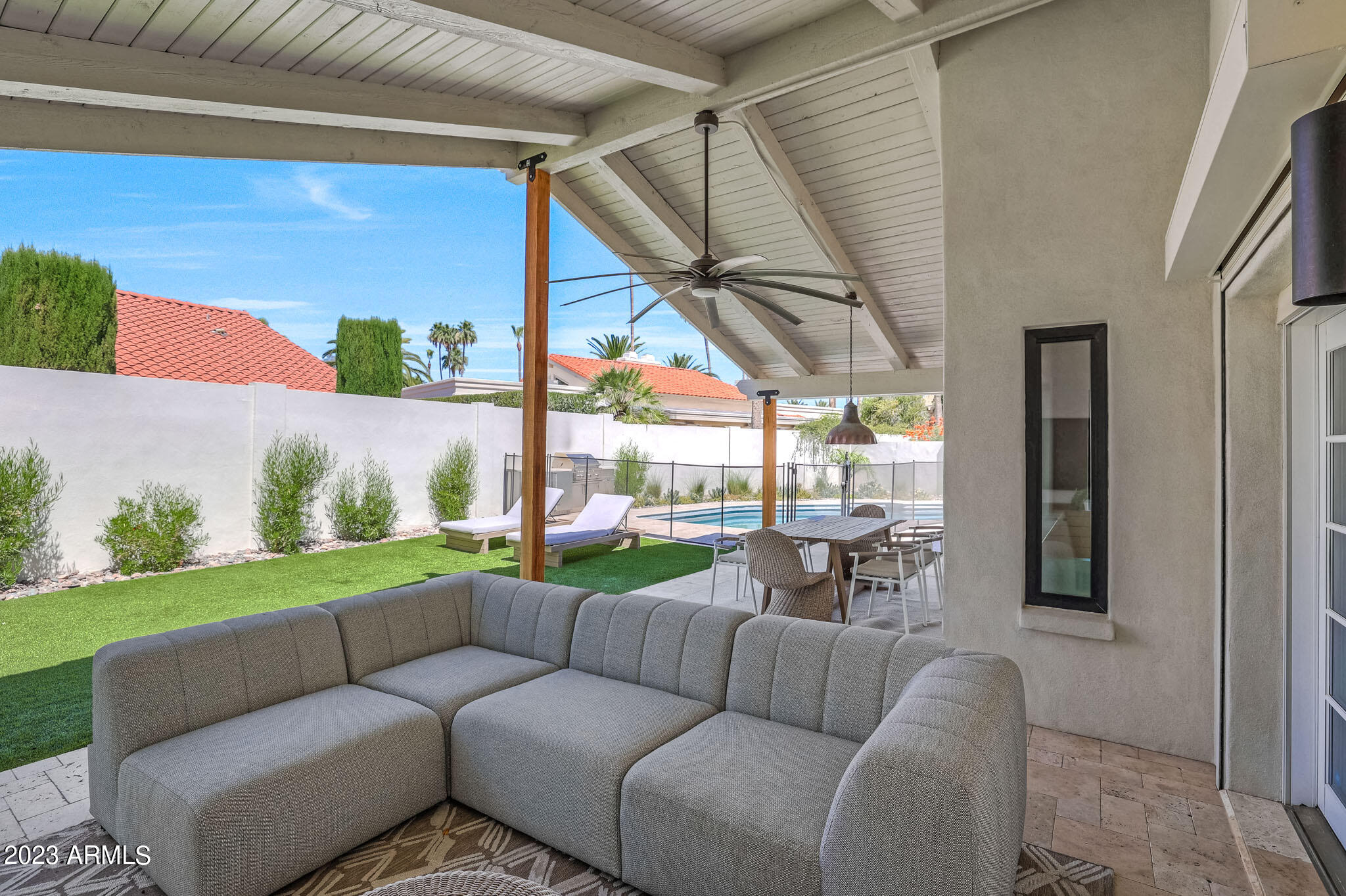9202 N 83RD Place