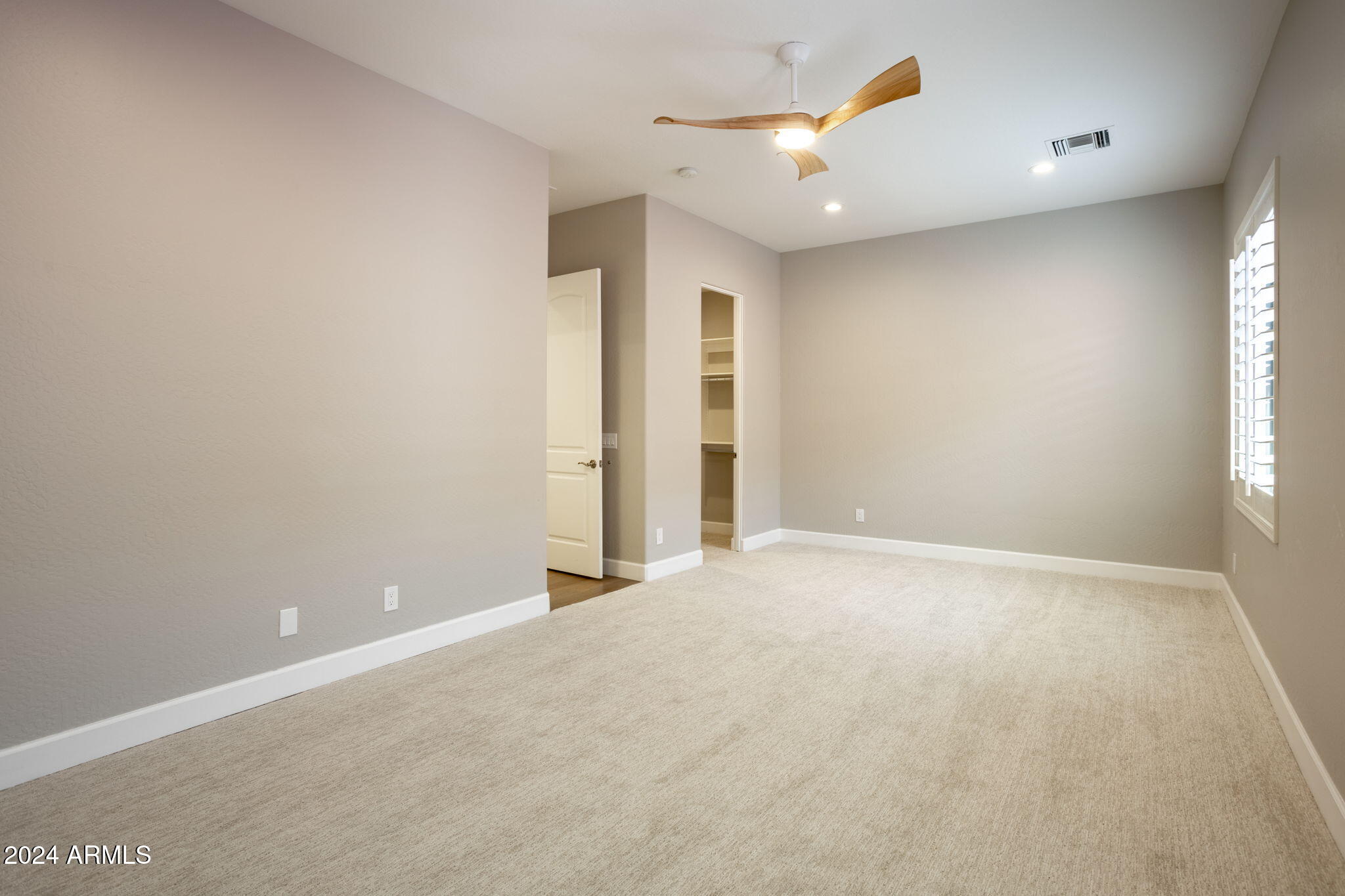 10007 E Ridgerunner Drive