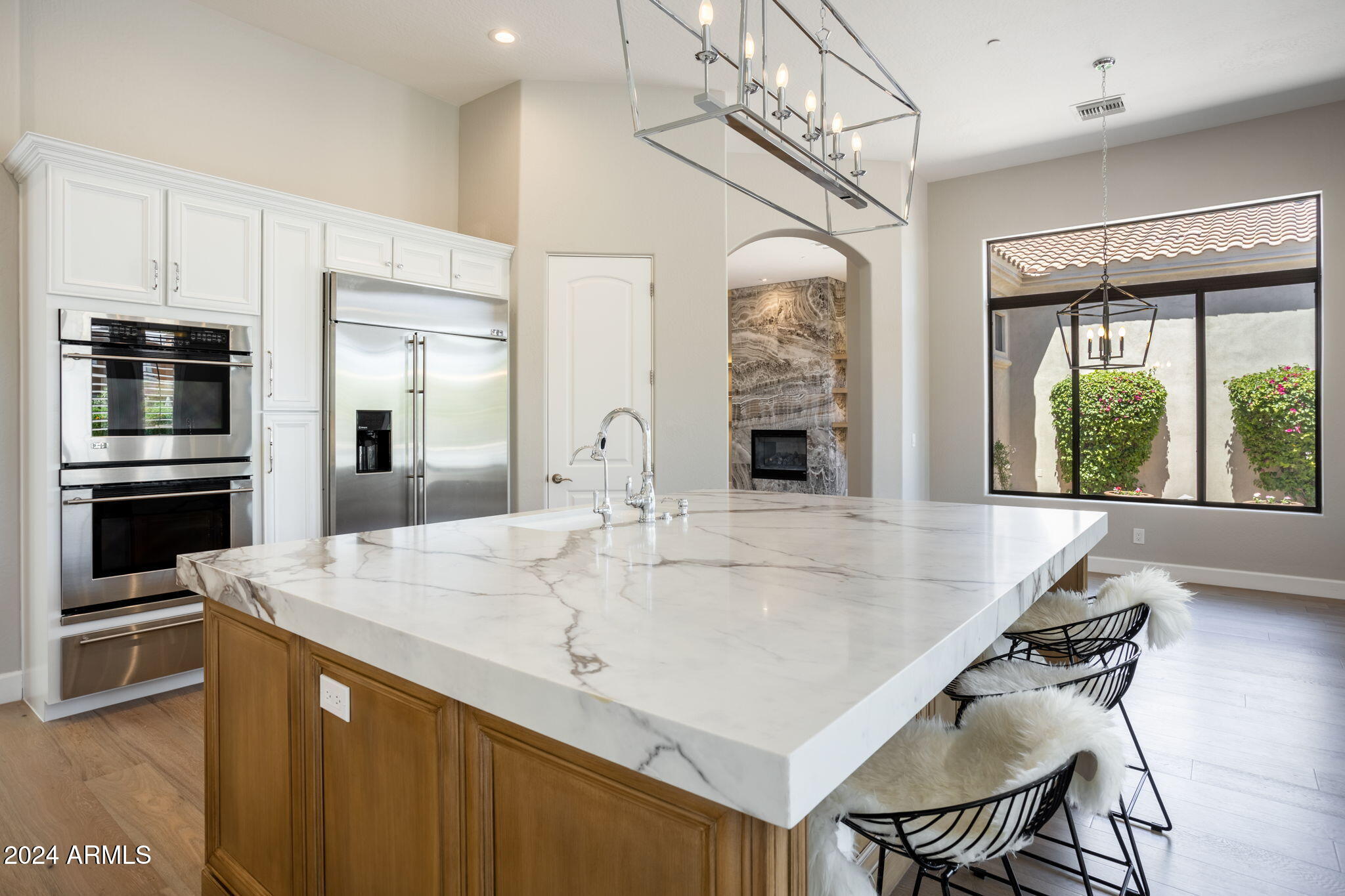 10007 E Ridgerunner Drive