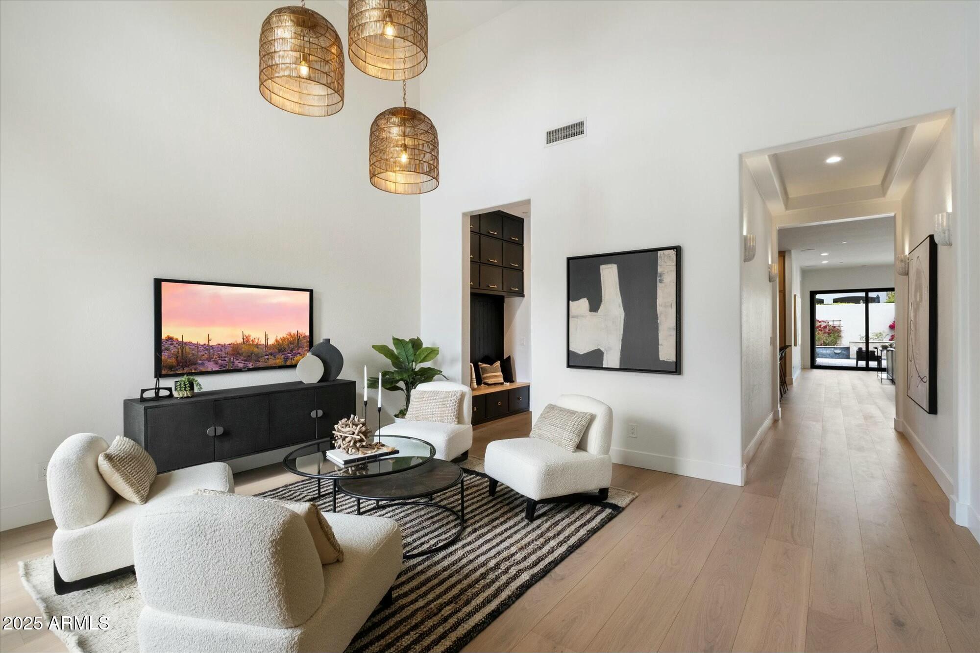 9248 E DESERT VILLAGE Drive