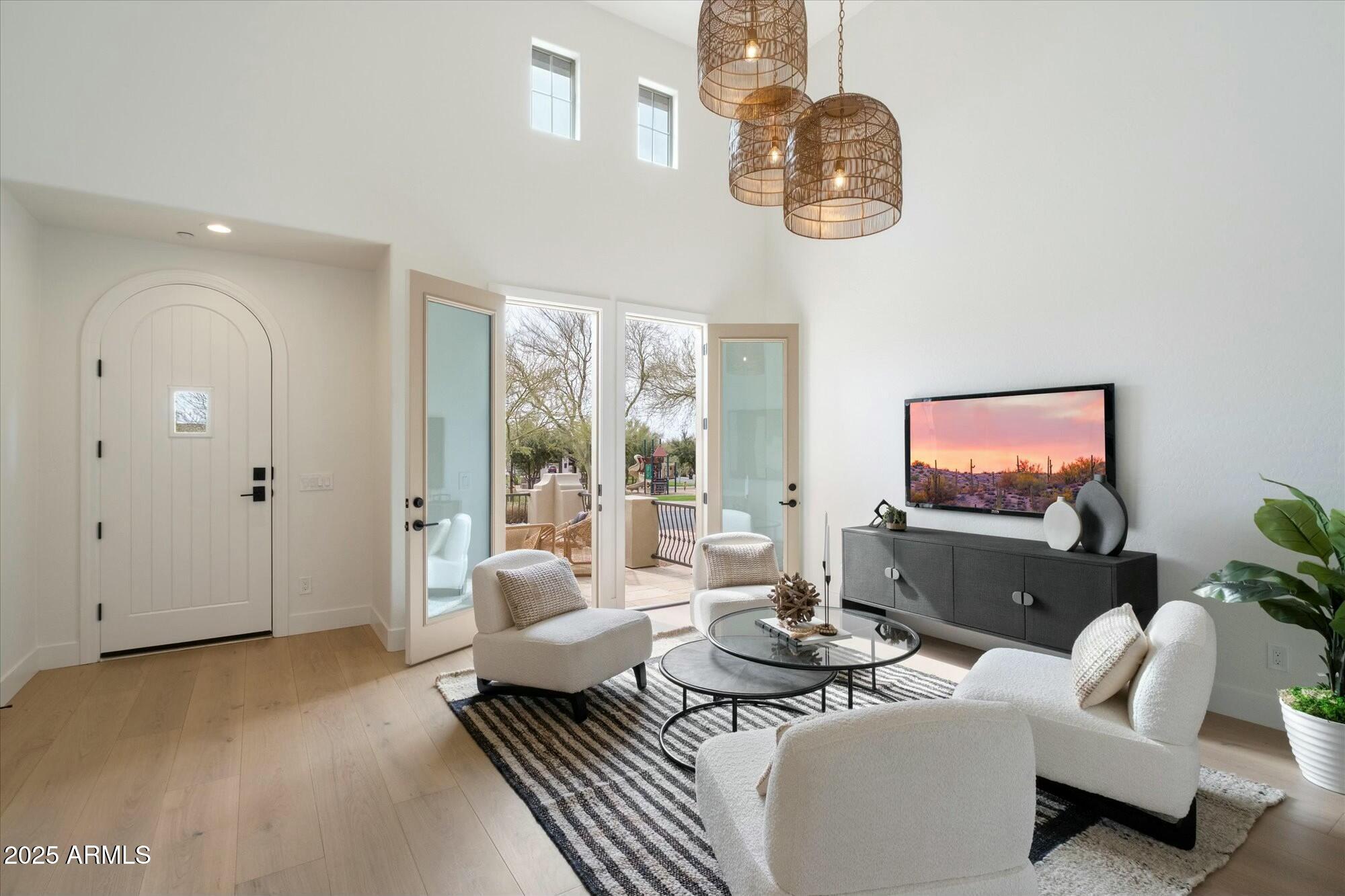 9248 E DESERT VILLAGE Drive